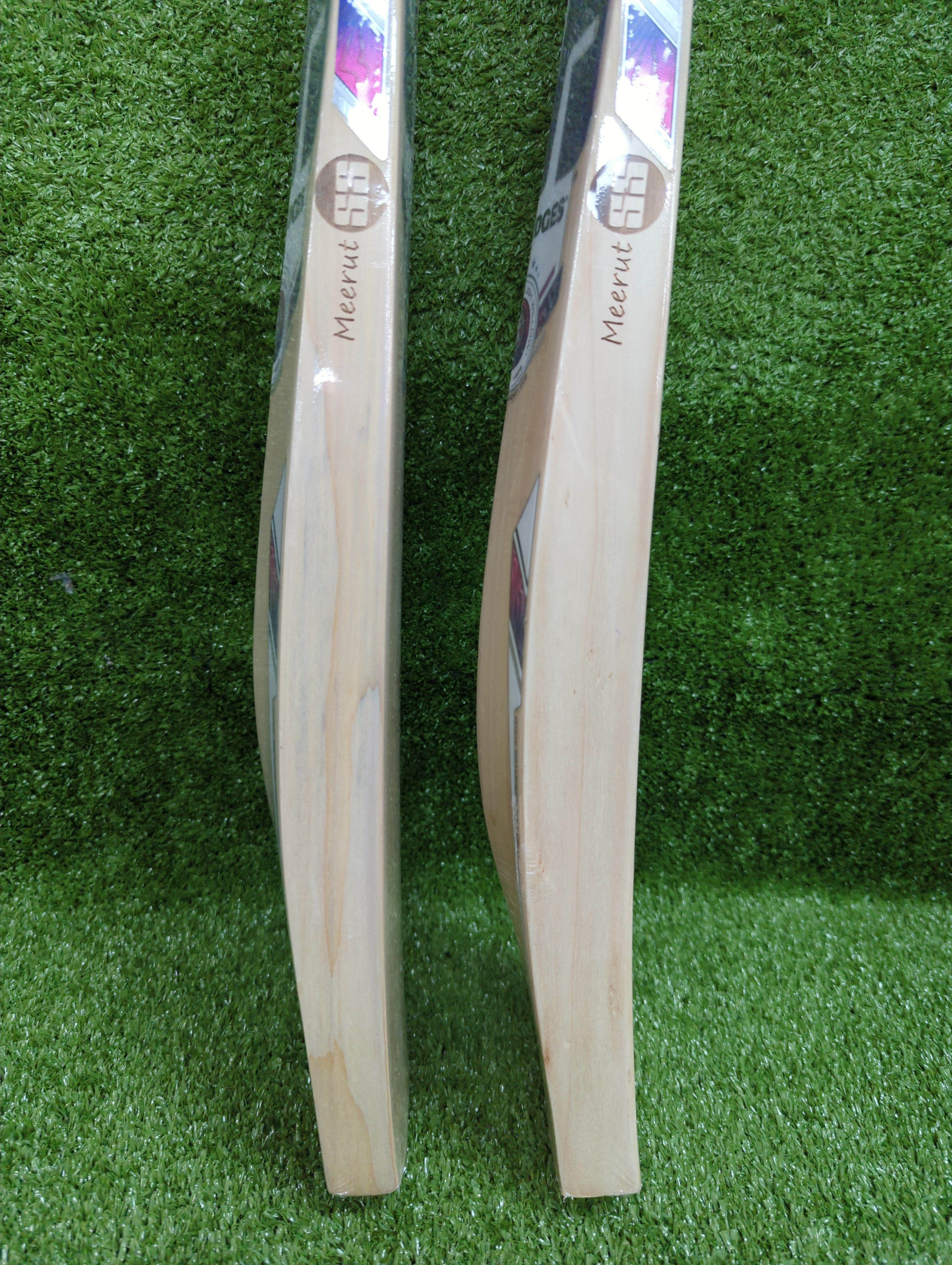 SS Valarie 1.0 English Willow Cricket bat - Short Handle SS