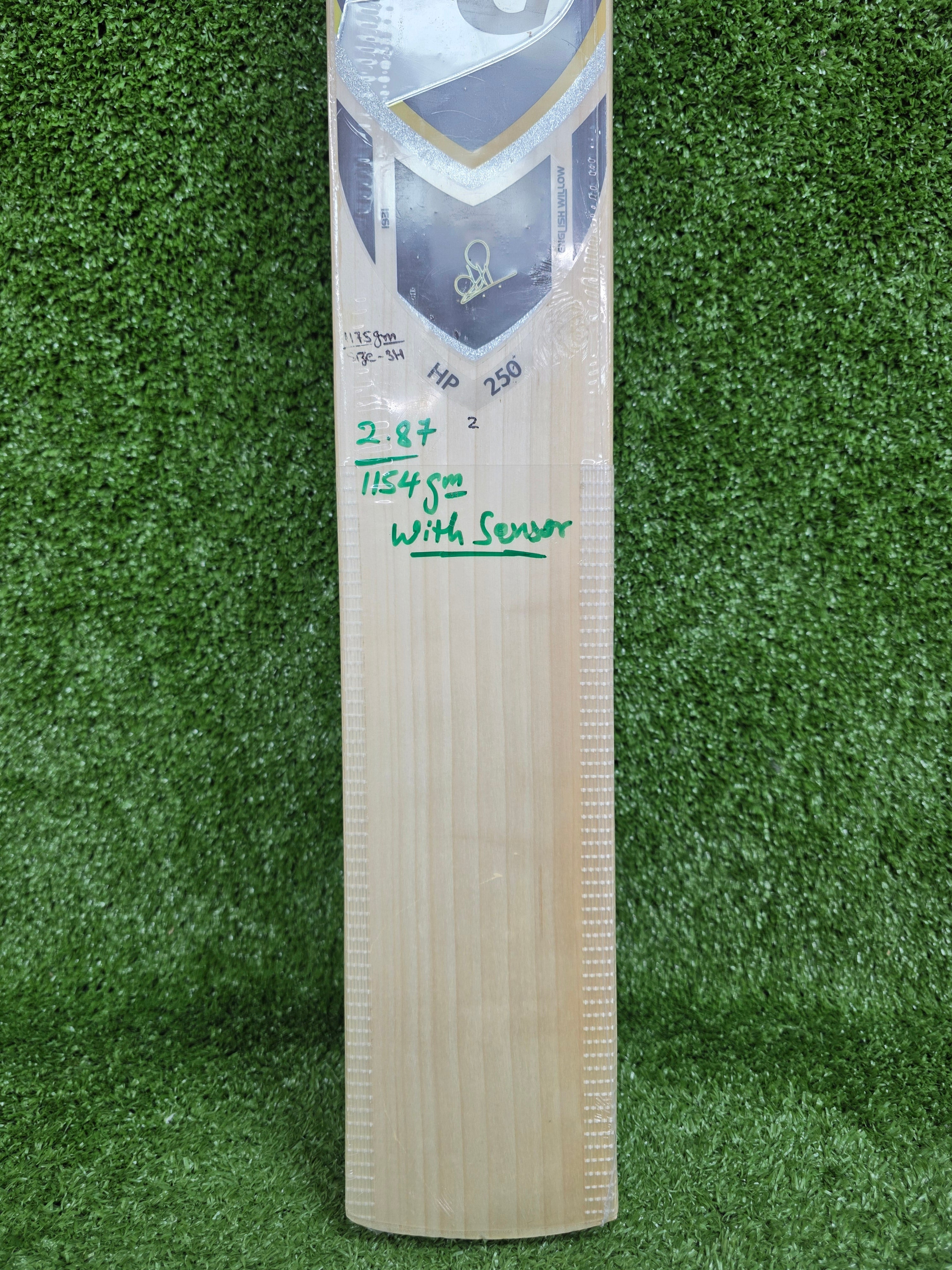 SG HP 250 English Willow Cricket Bat with STR8Bat Sensor