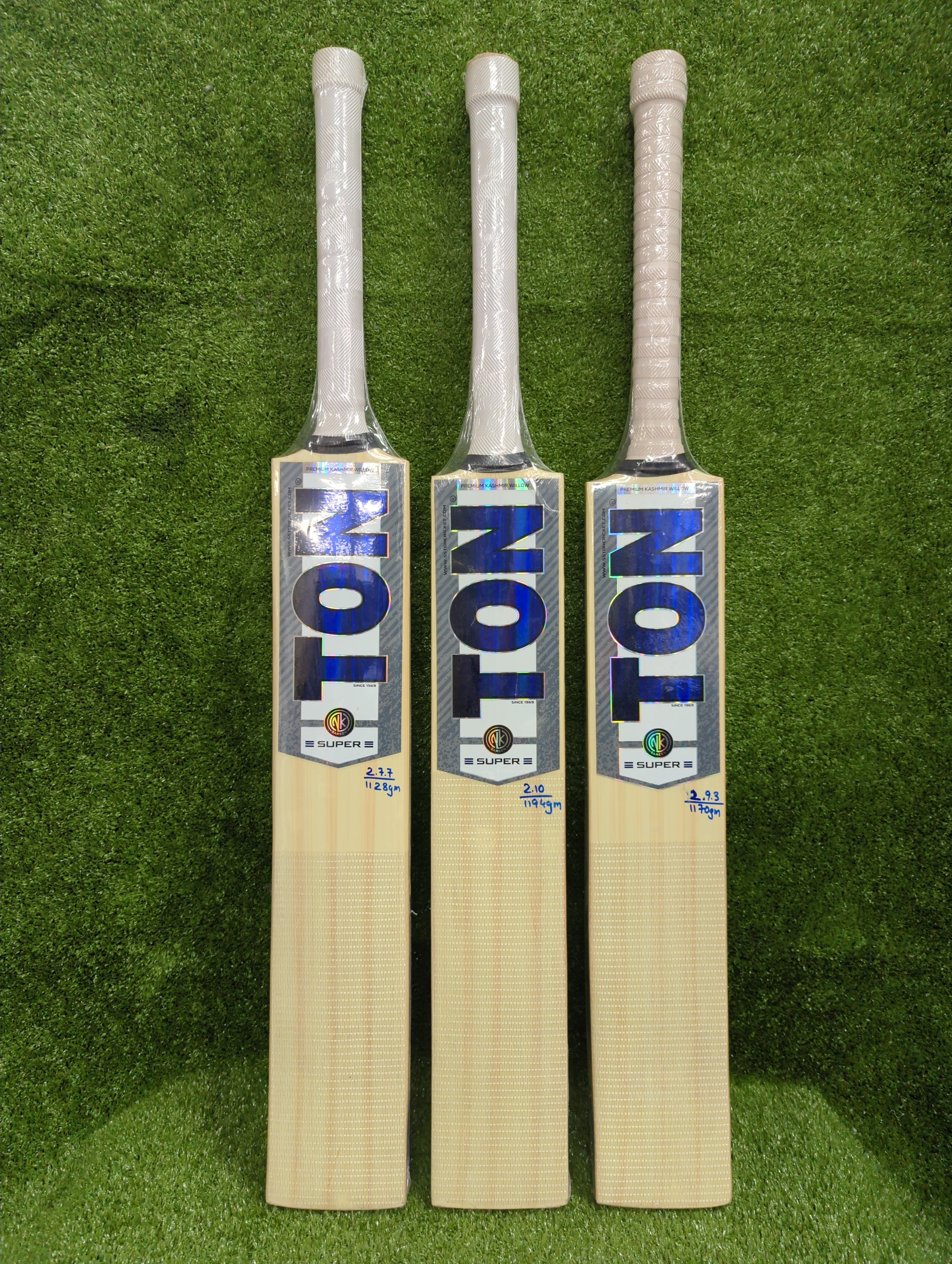 SS TON Super Kashmir Willow Cricket Bat by SS - TopCricketStore