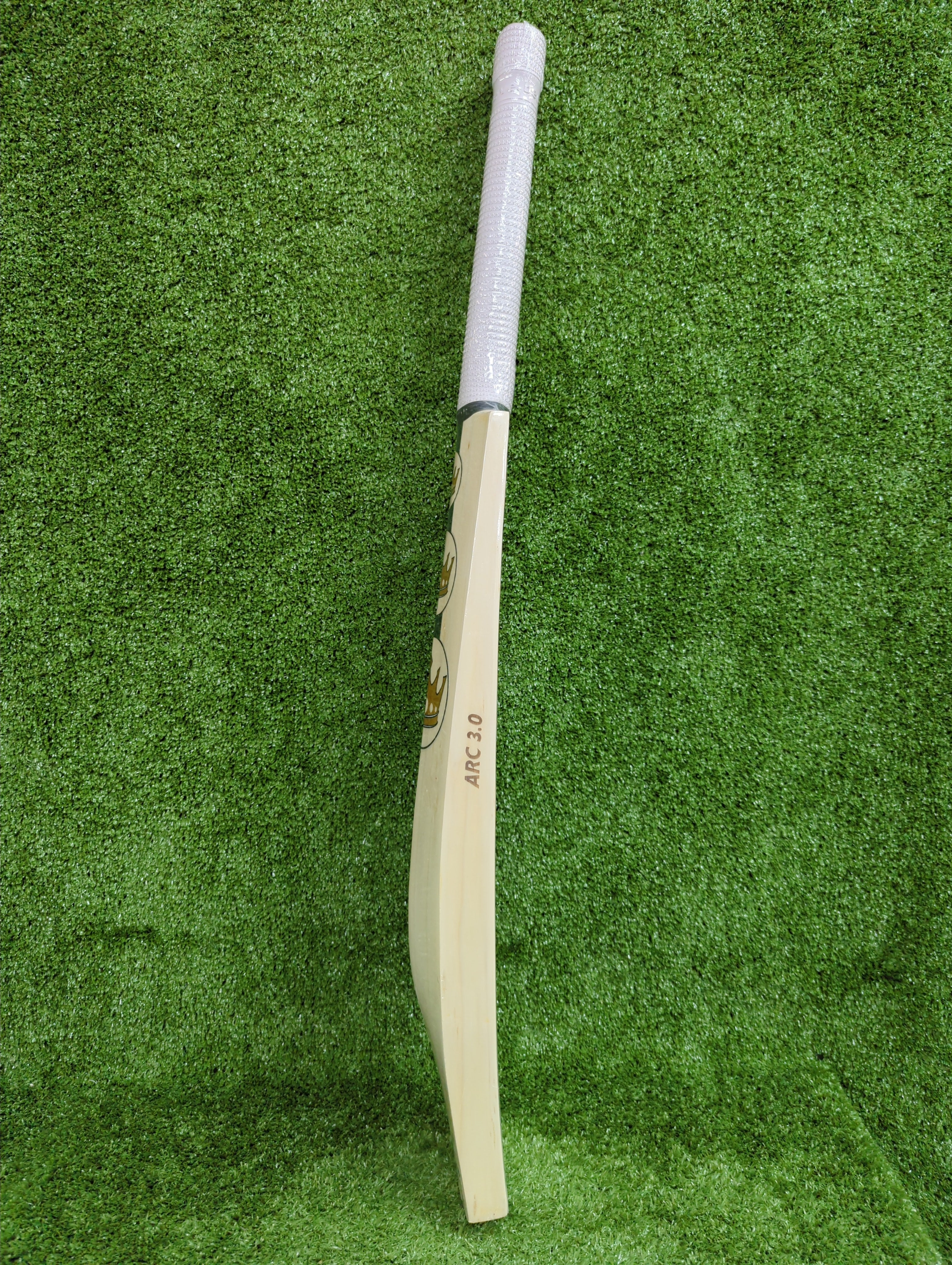 SG Triple Crown Arc 3.0  English Willow Cricket Bat