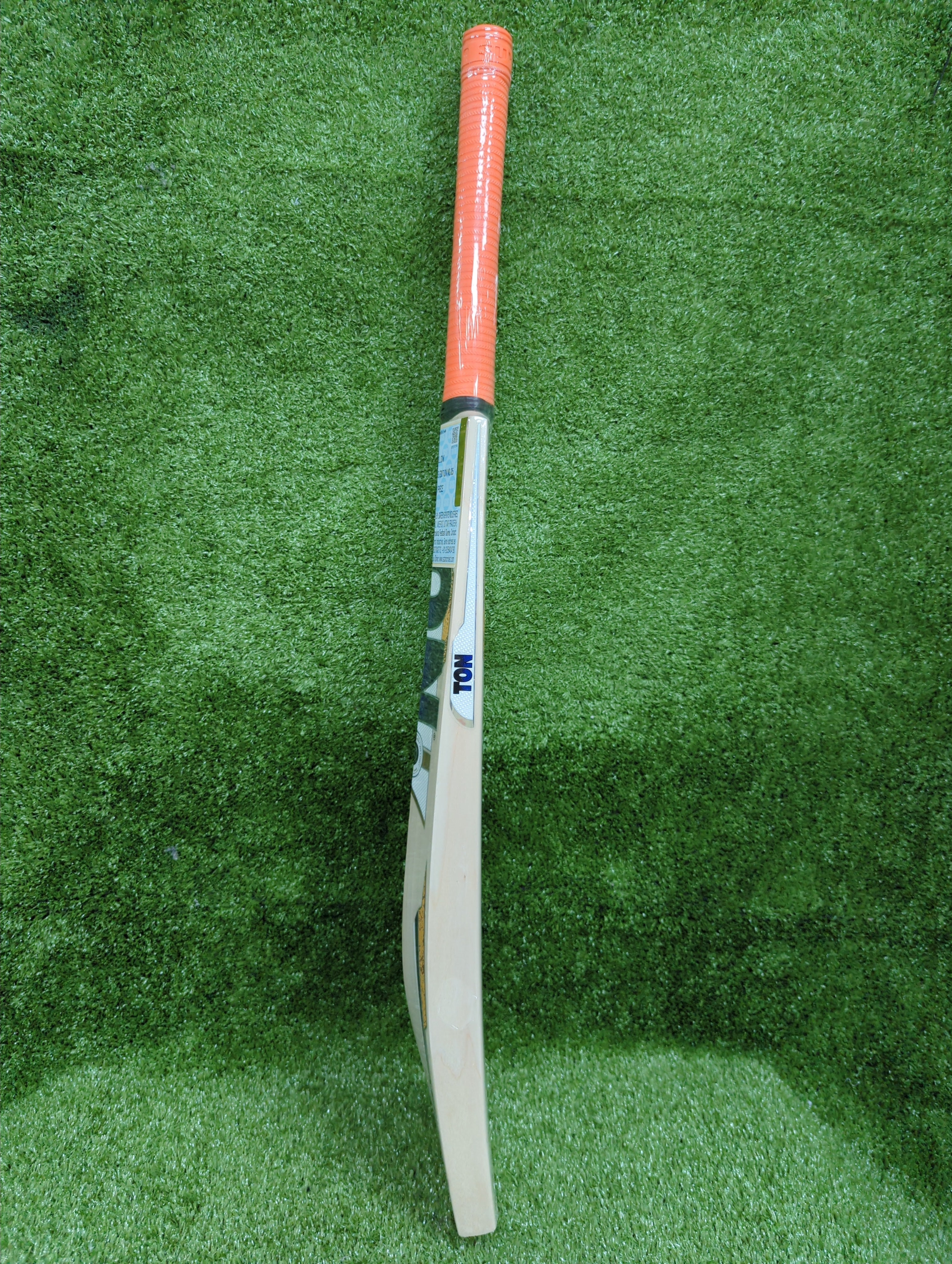 SS Ton Reserve Edition Junior / Youth English Willow Cricket Bat SS