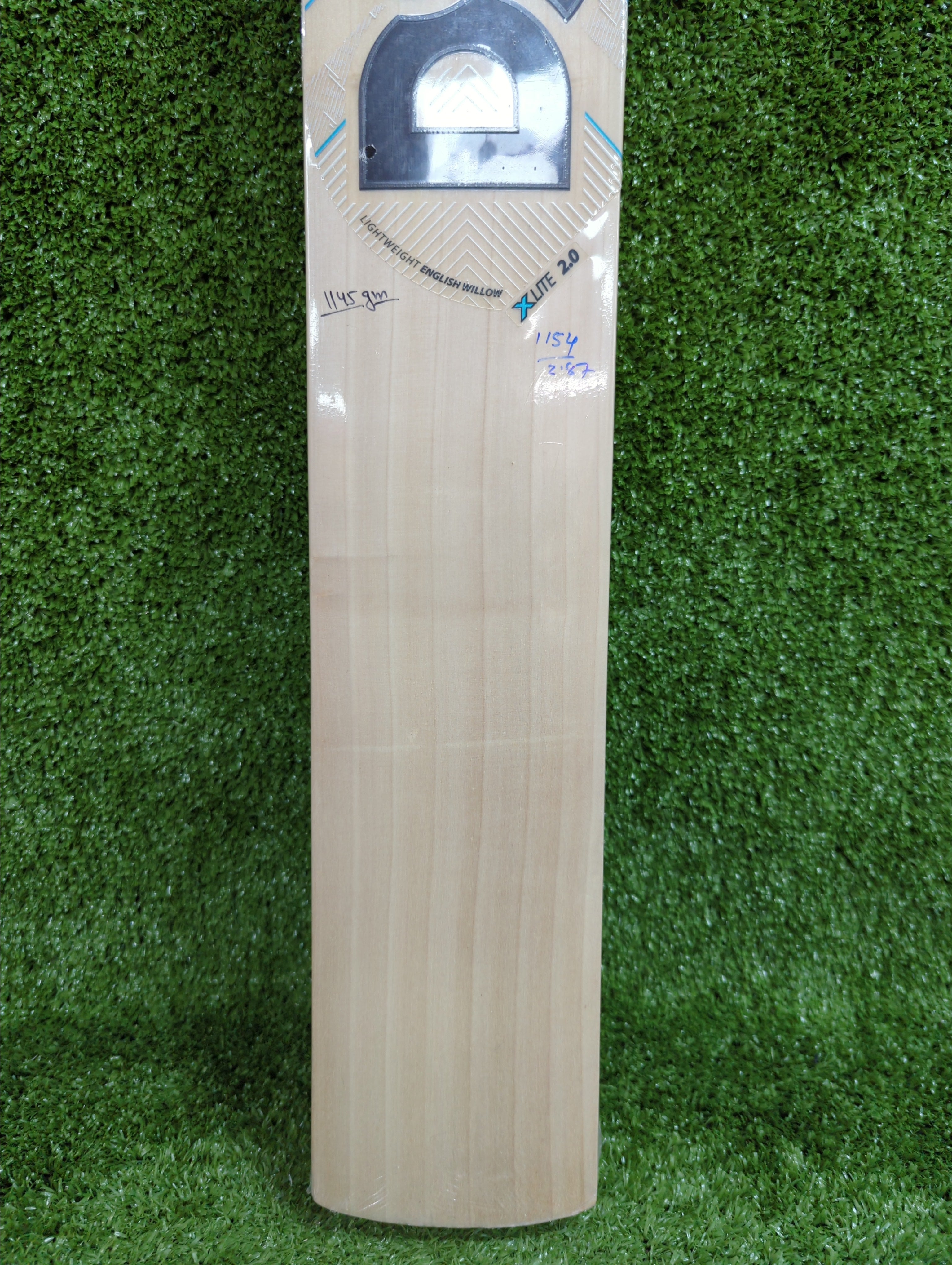 DSC Xlite 2.0 English Willow Cricket Bat