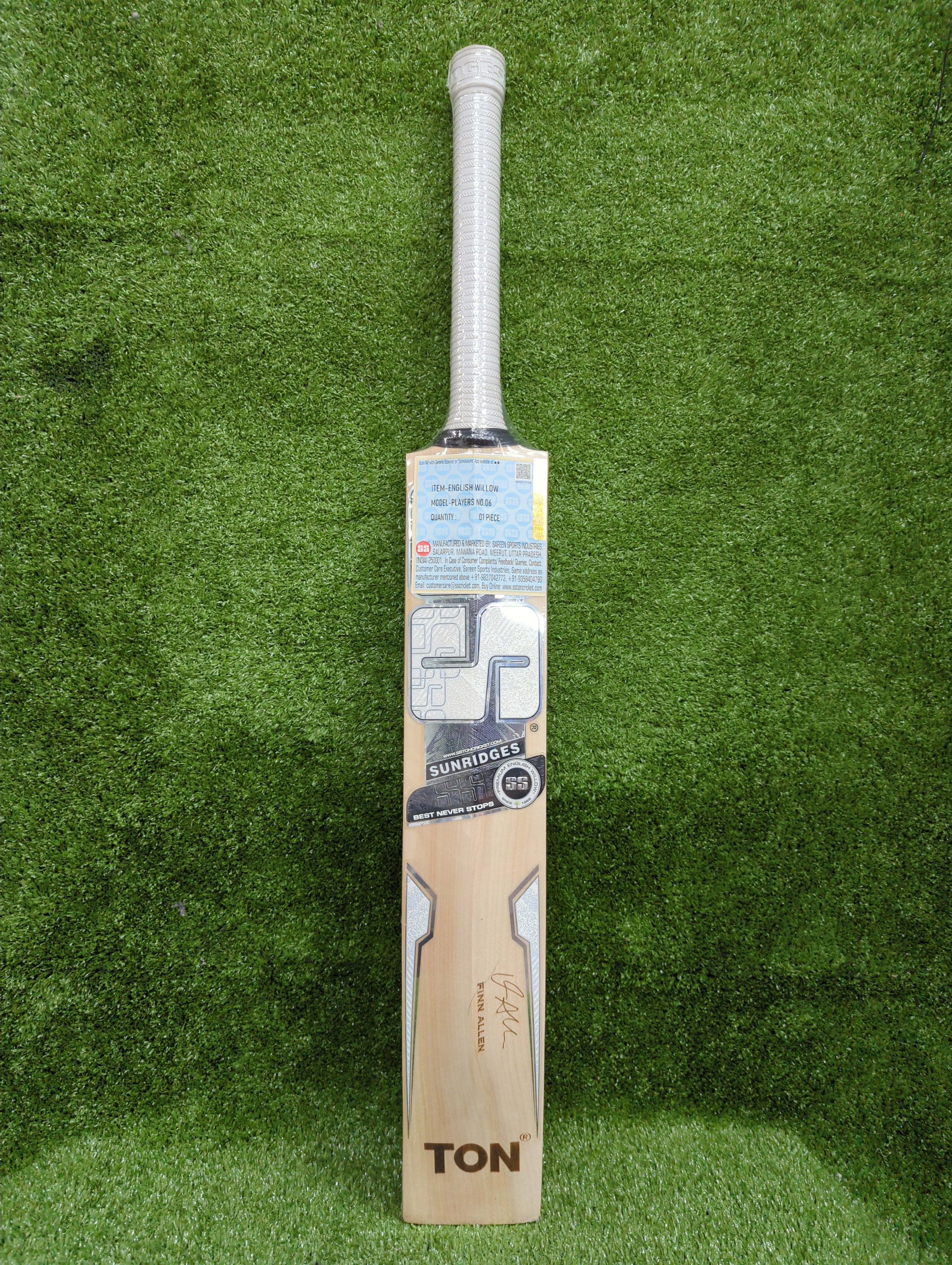 SS Finn Allen Players Edition Junior / Youth English Willow Cricket Bat SS
