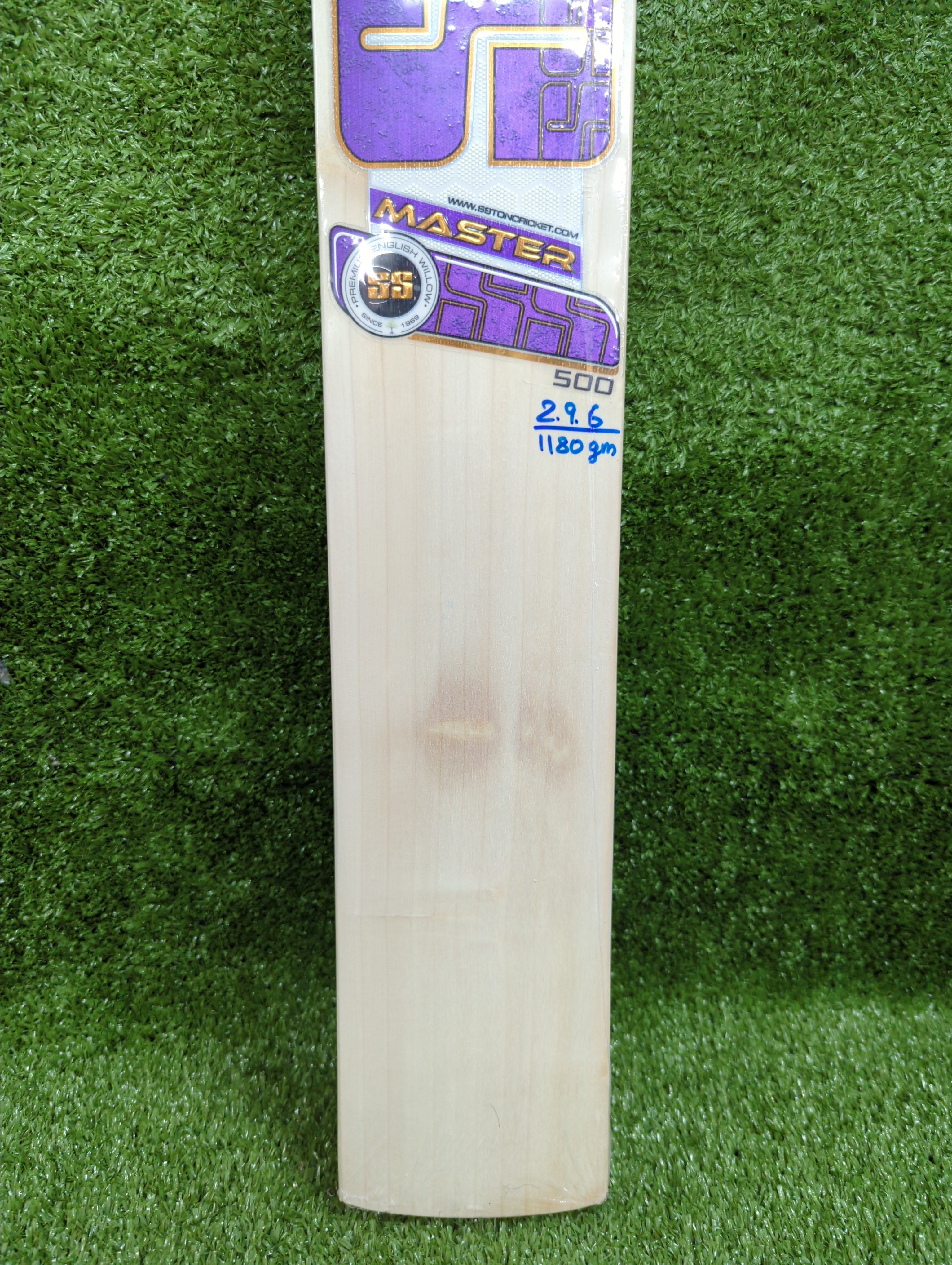 SS Master 500 English Willow Cricket Bat SS