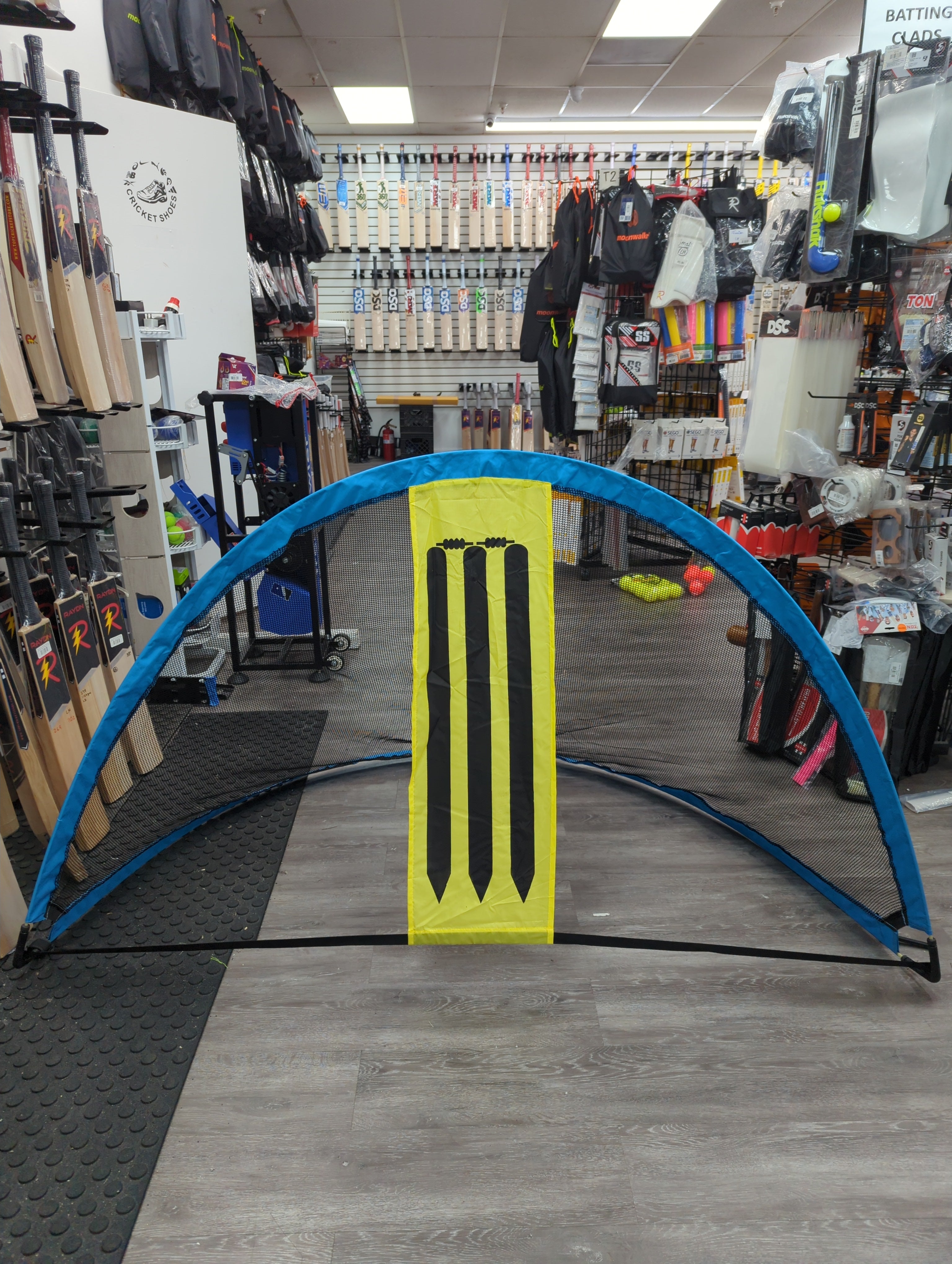 Cougar Practice Net Popup Goal Cricket Net