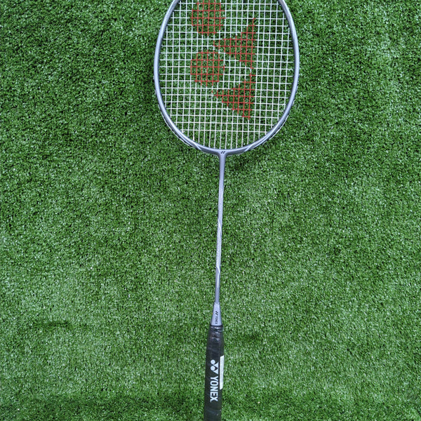YONEX REV 150cm 大阪の方直接であれば少し安くします。 Yonex Astrox Nextage Silver Badminton Rack | TopCricketStore