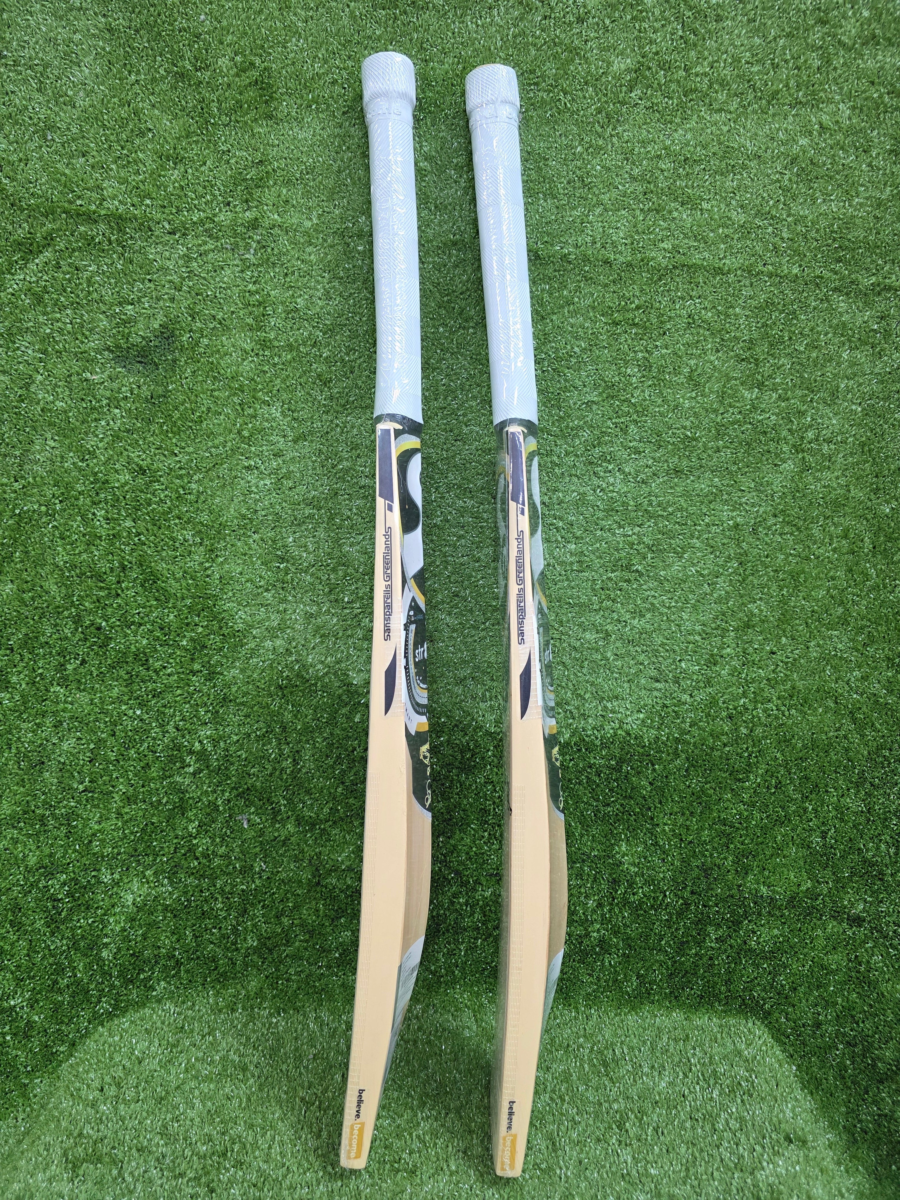 SG HP 250 Junior / Youth English Willow Cricket Bat with STR8Bat Sensor SG