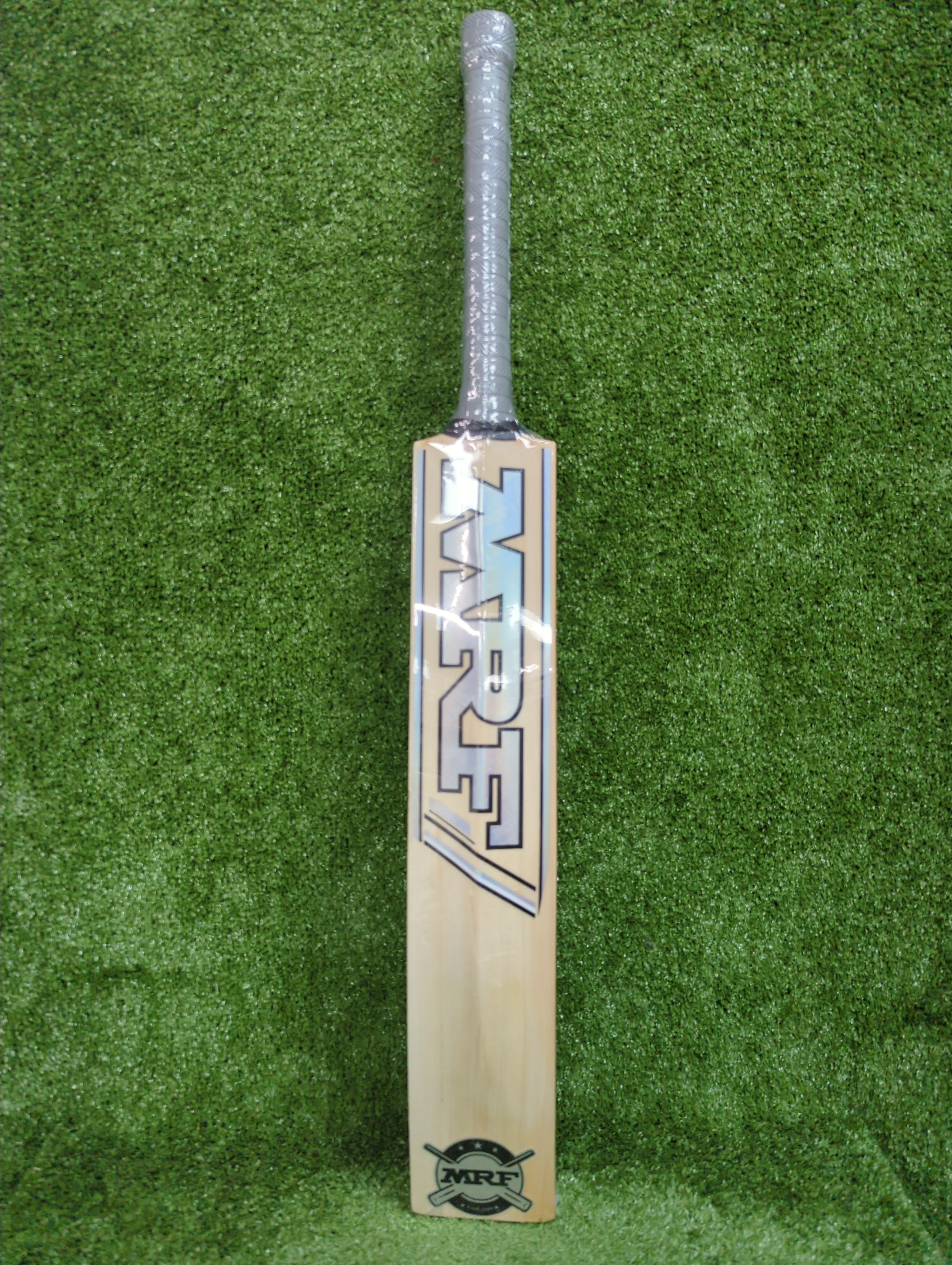 MRF Genius Silver Edition Cricket Bat | 25th Special Anniversary Model