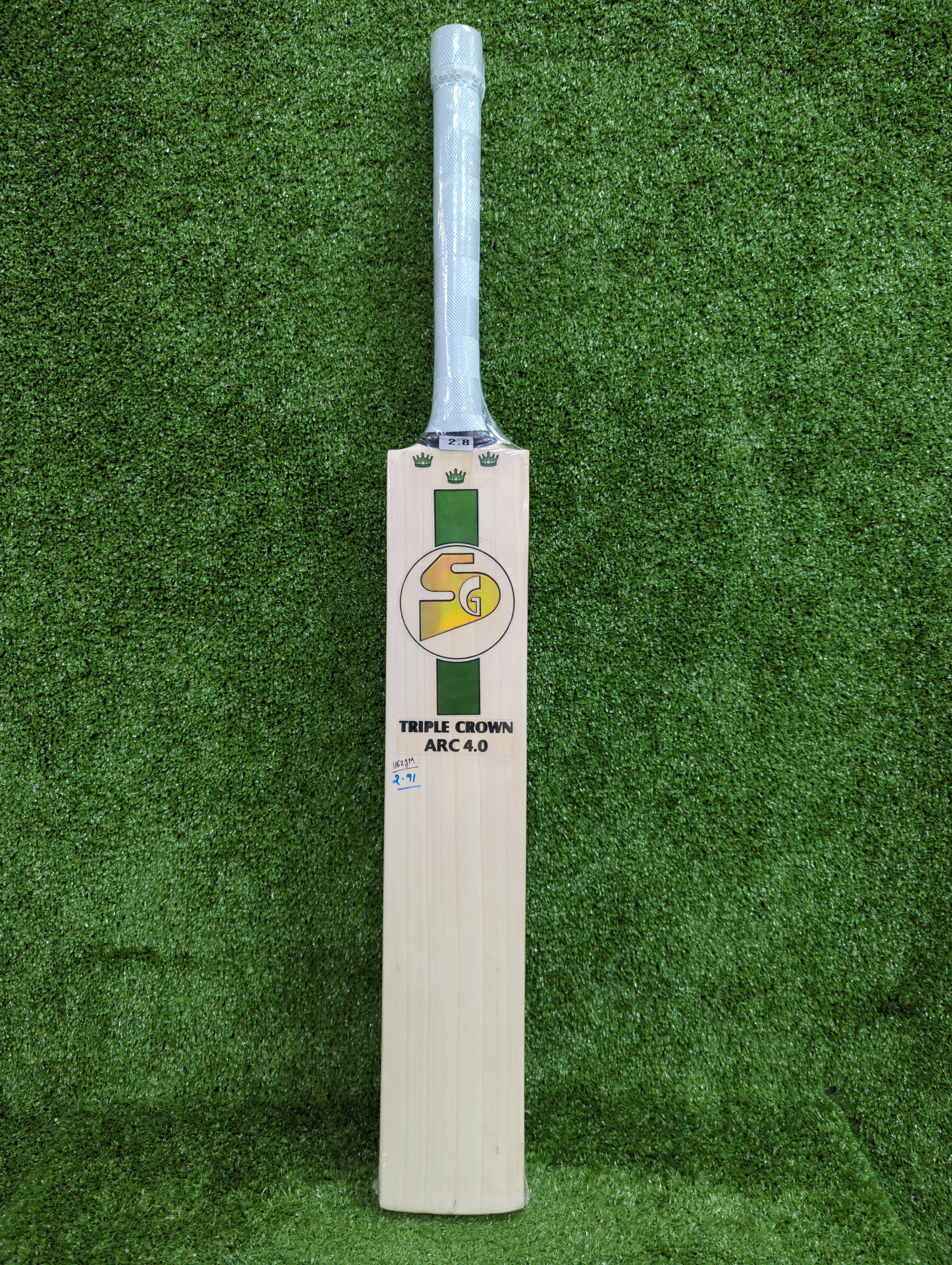 SG Triple Crown Arc 4.0  English Willow Cricket Bat