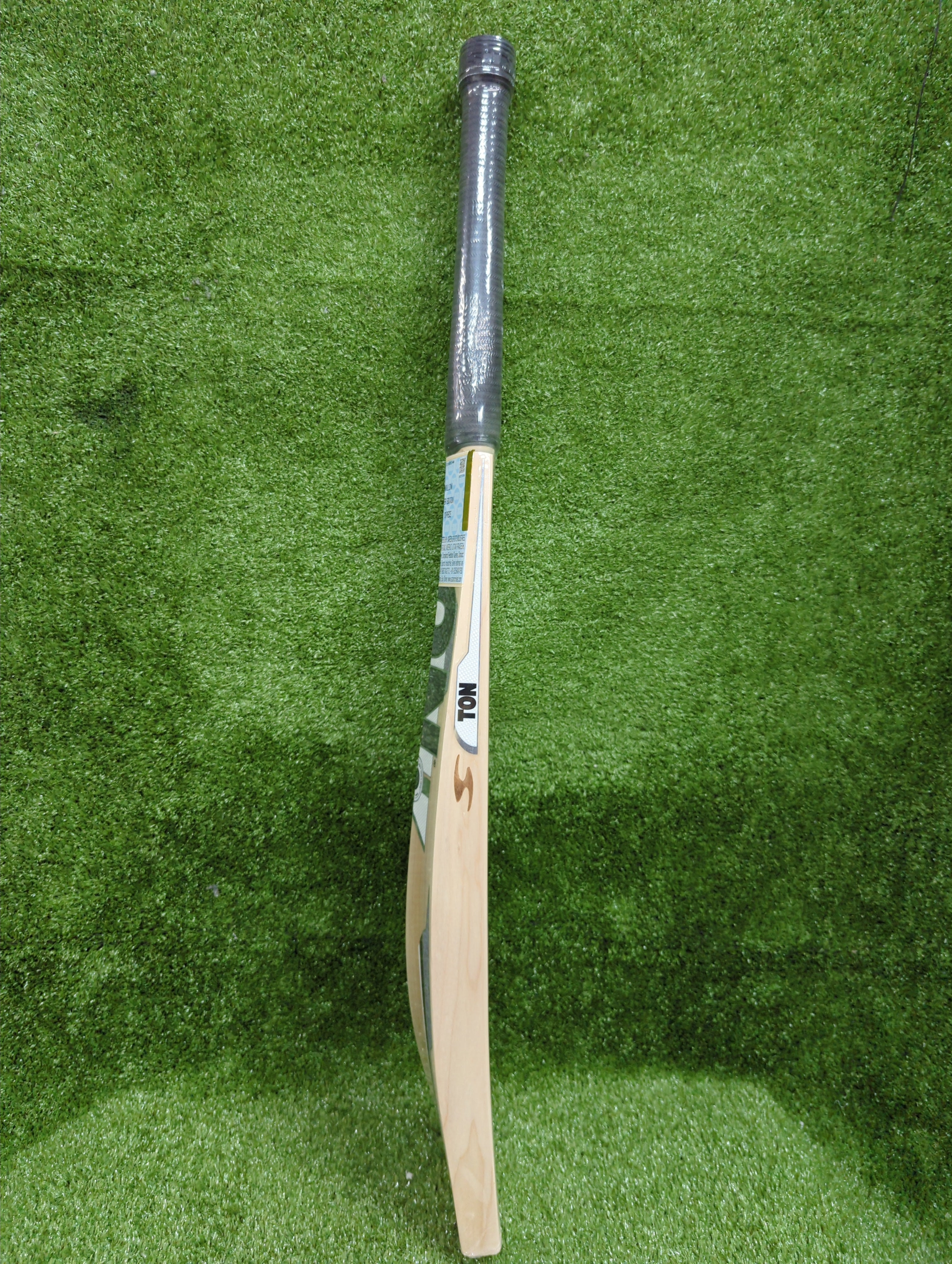 SS Ton Silver Edition English Willow Cricket Bat Short Handle SS