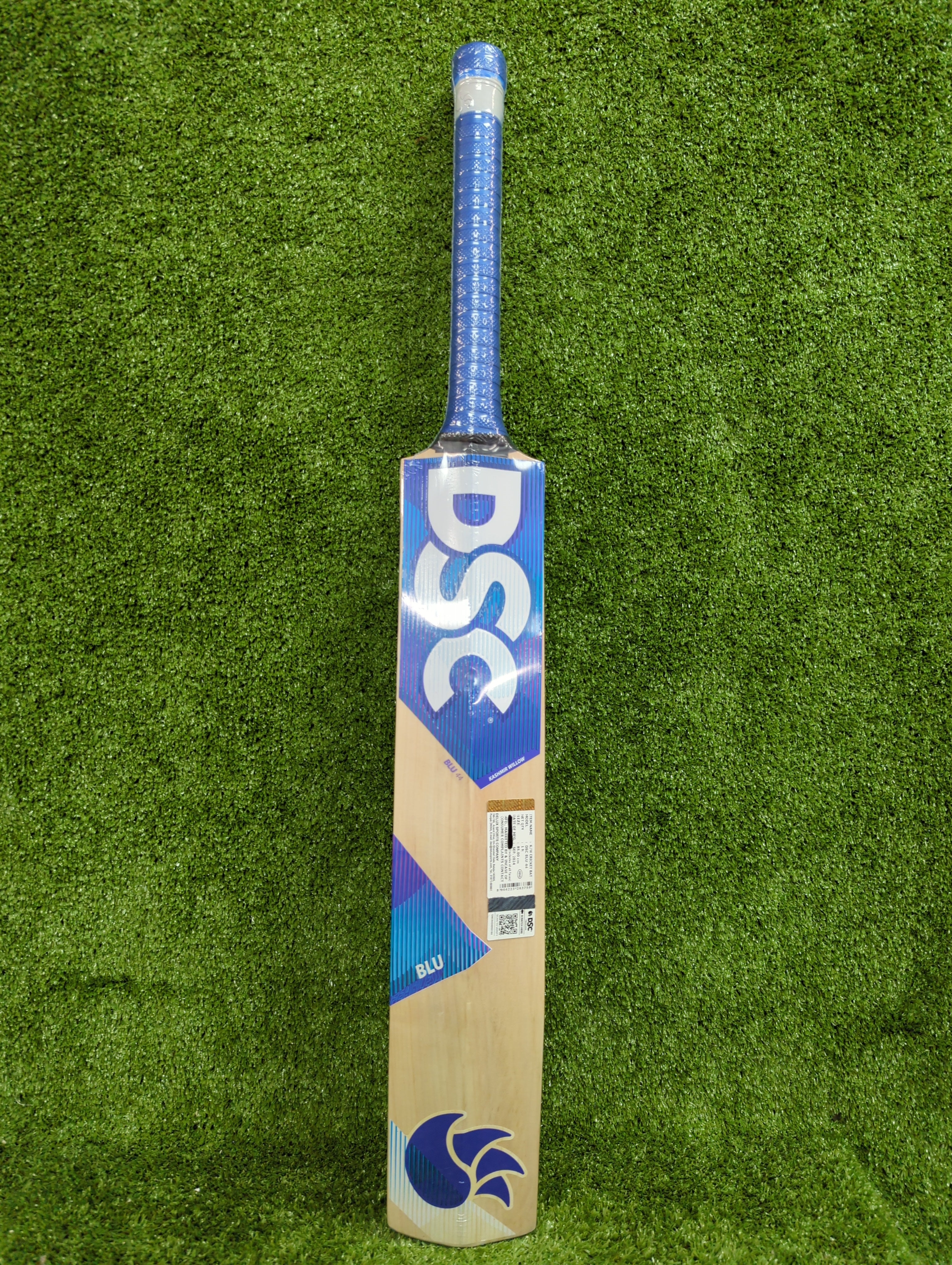 DSC Blu 44 Kashmir Willow Cricket Bat