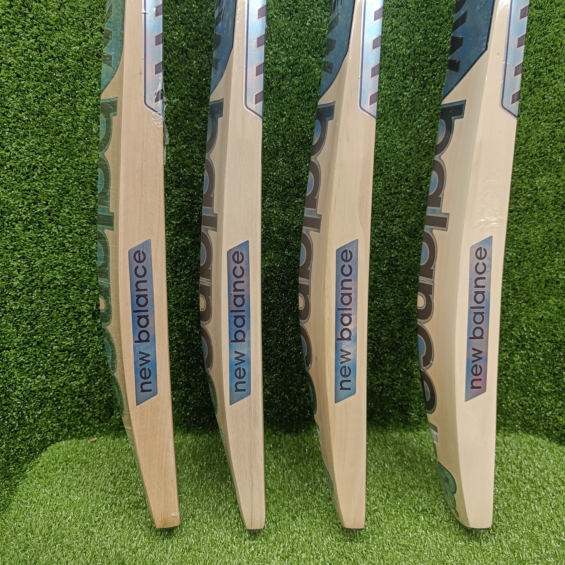 New Balance DC 370+ Kashmir Willow Cricket Bat