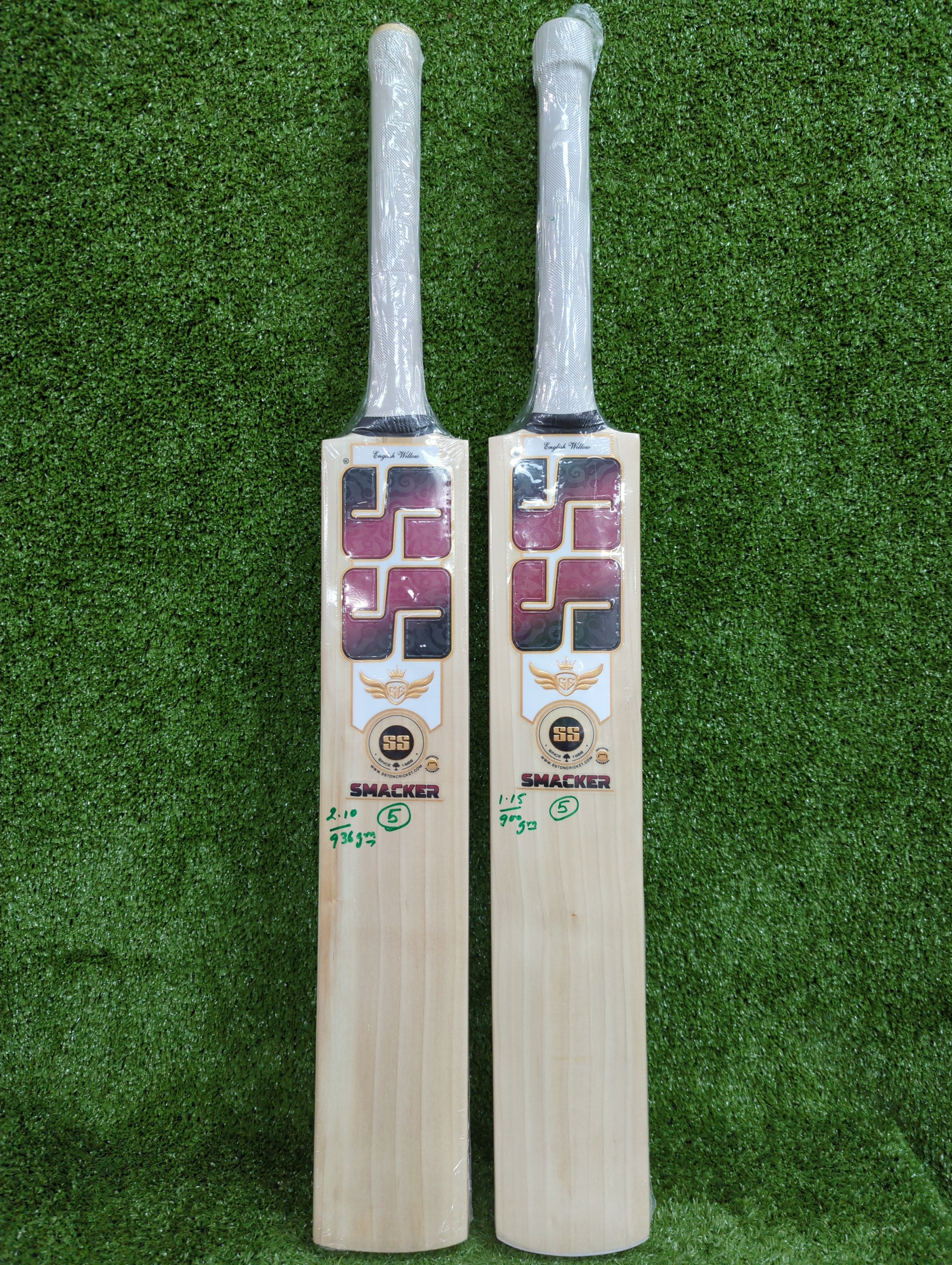 SS GG Smacker Junior / Youth Cricket Bat (Red Sticker)