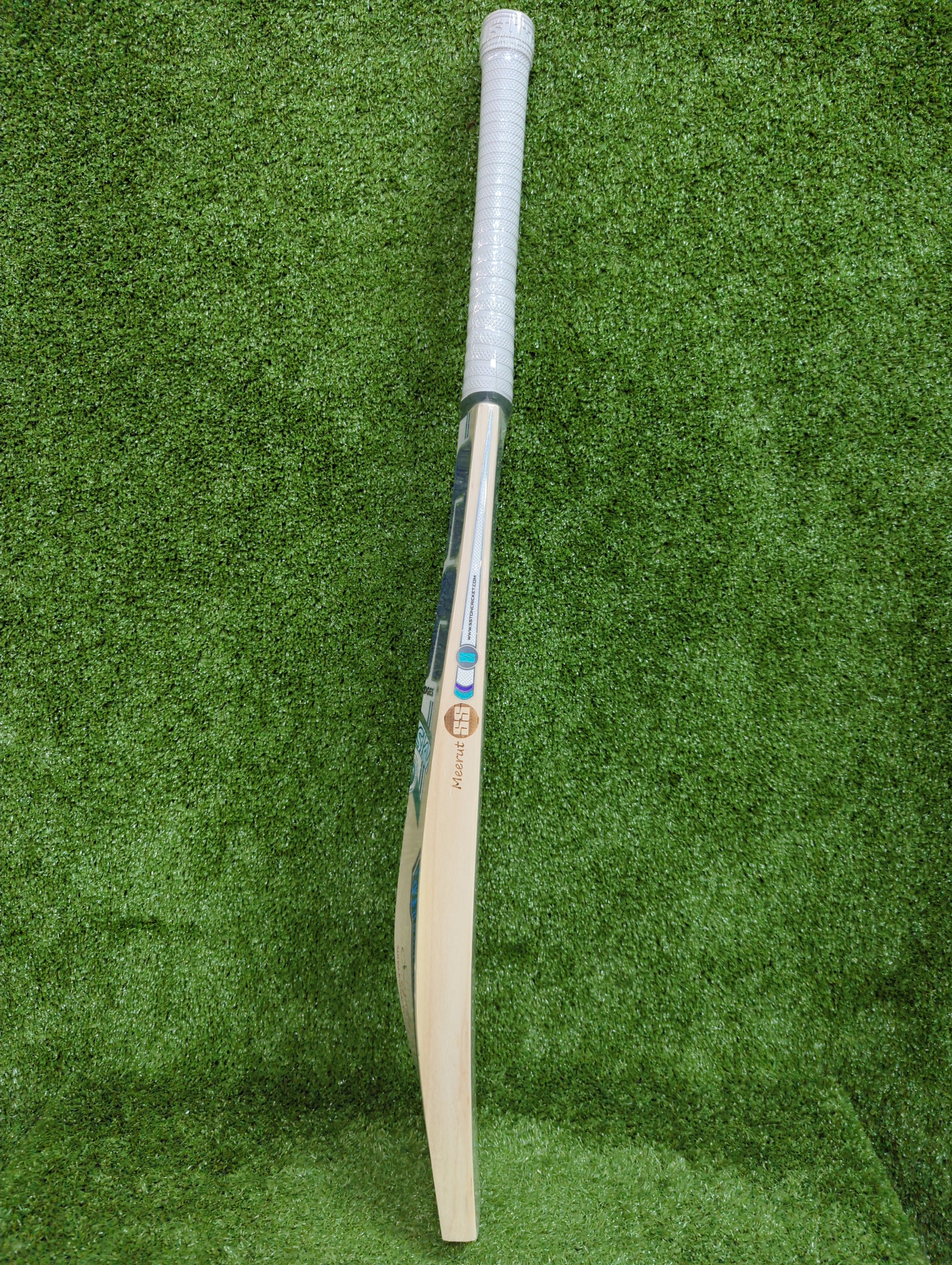 SS Sky Thunder English Willow Cricket Bat