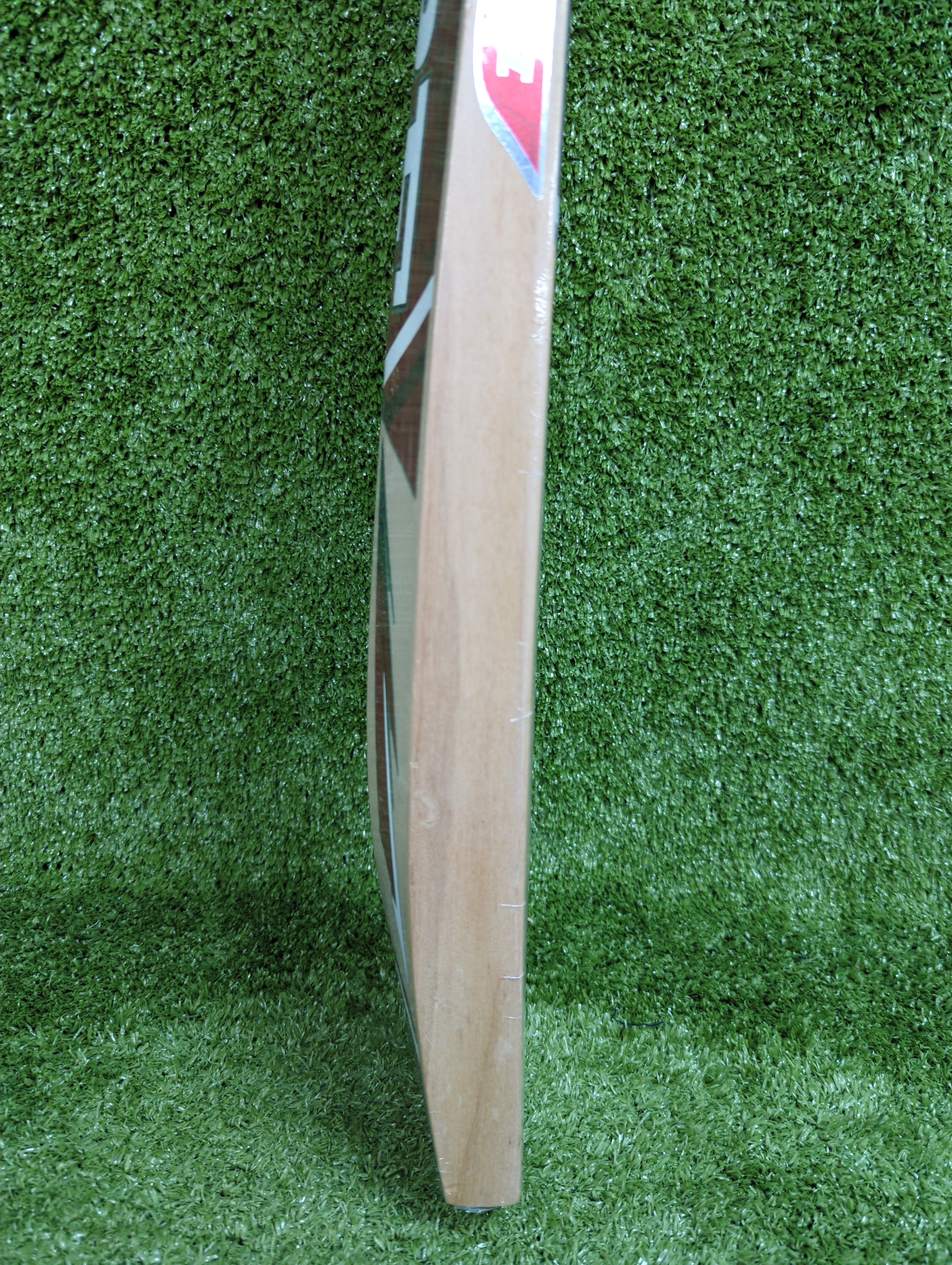 MRF Blaster Kashmir Willow Cricket Bat