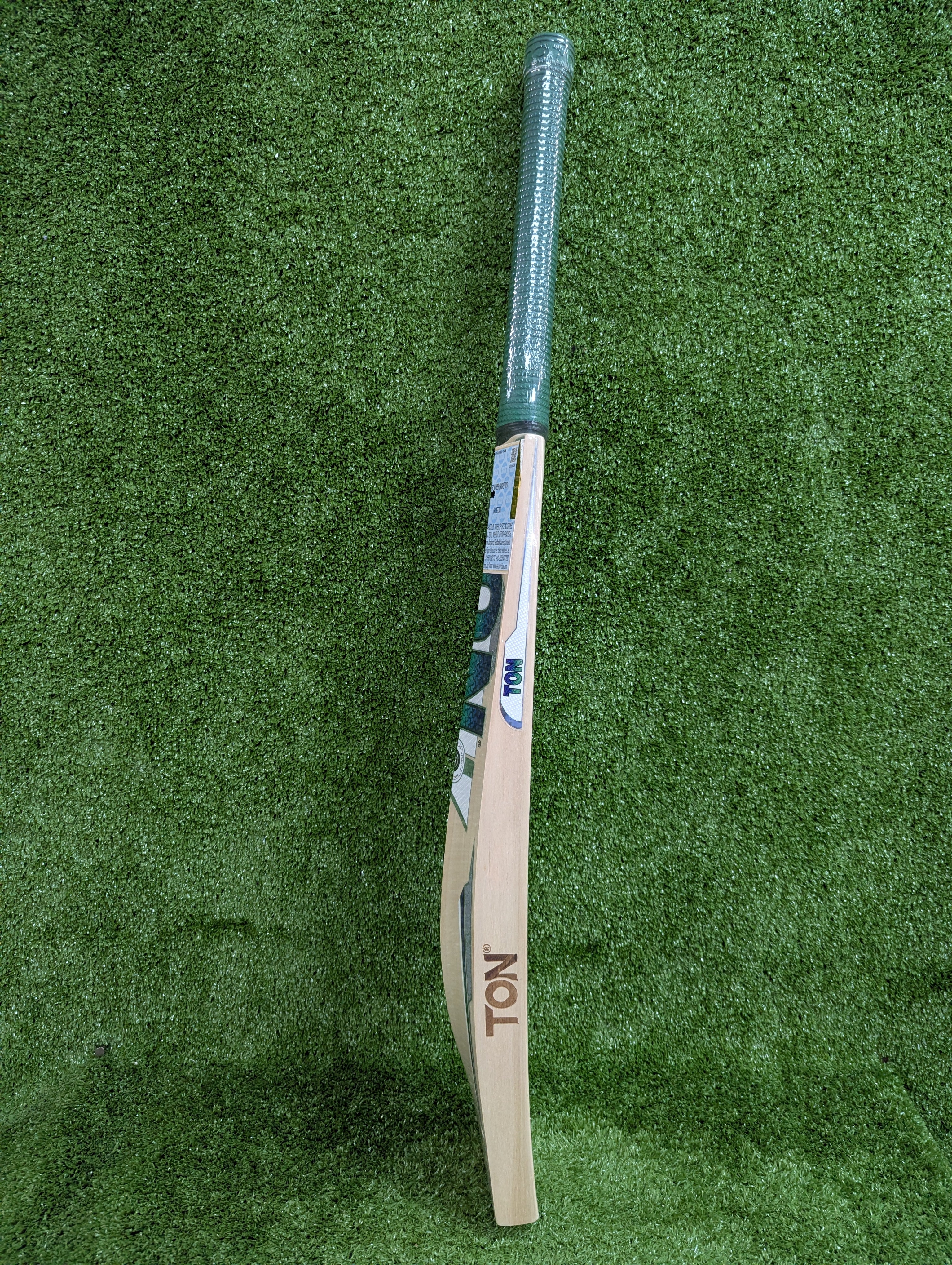 SS Ton Power Plus English Willow Cricket Bat