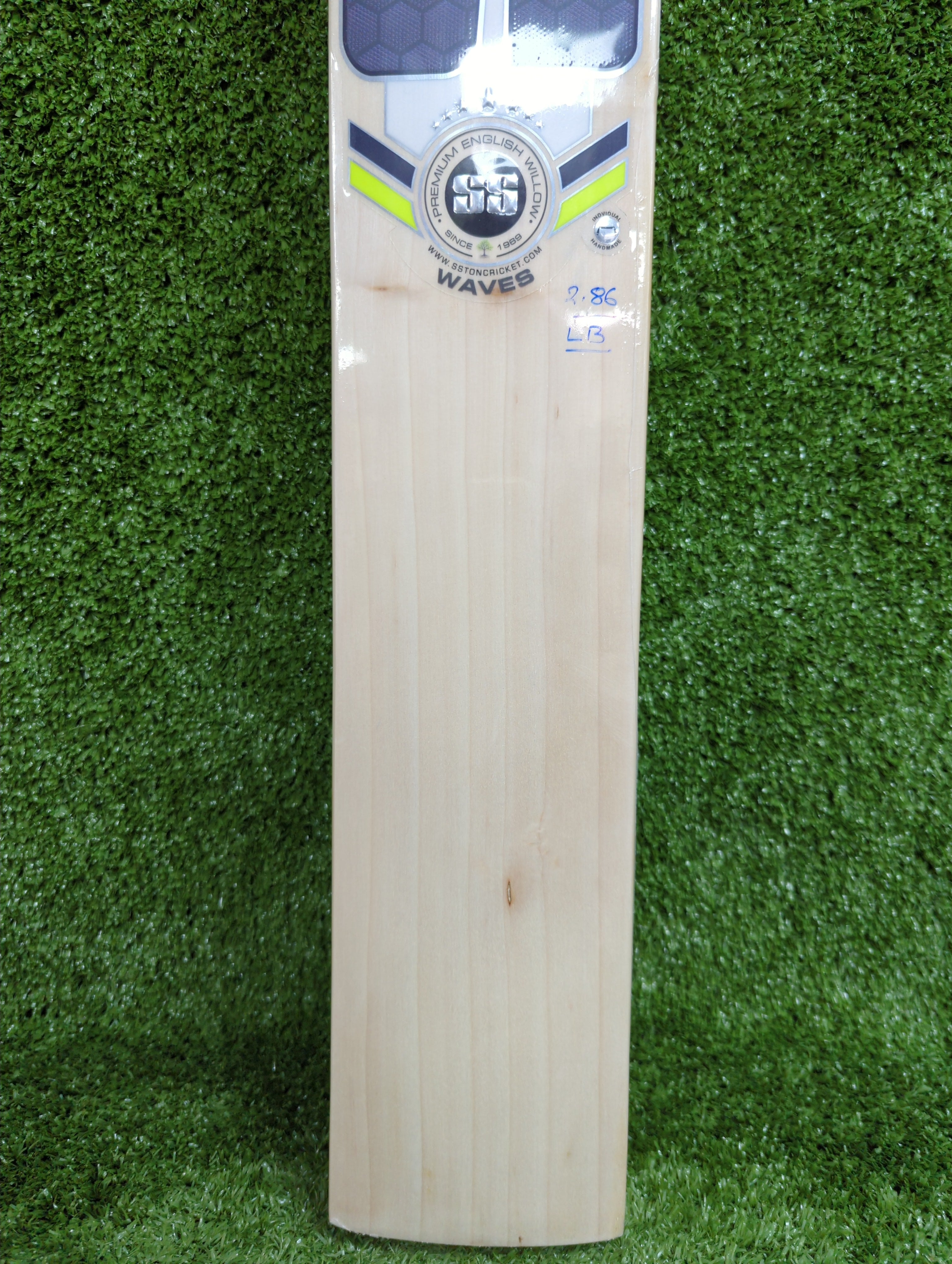 SS Waves English Willow Cricket Bat Long Blade
