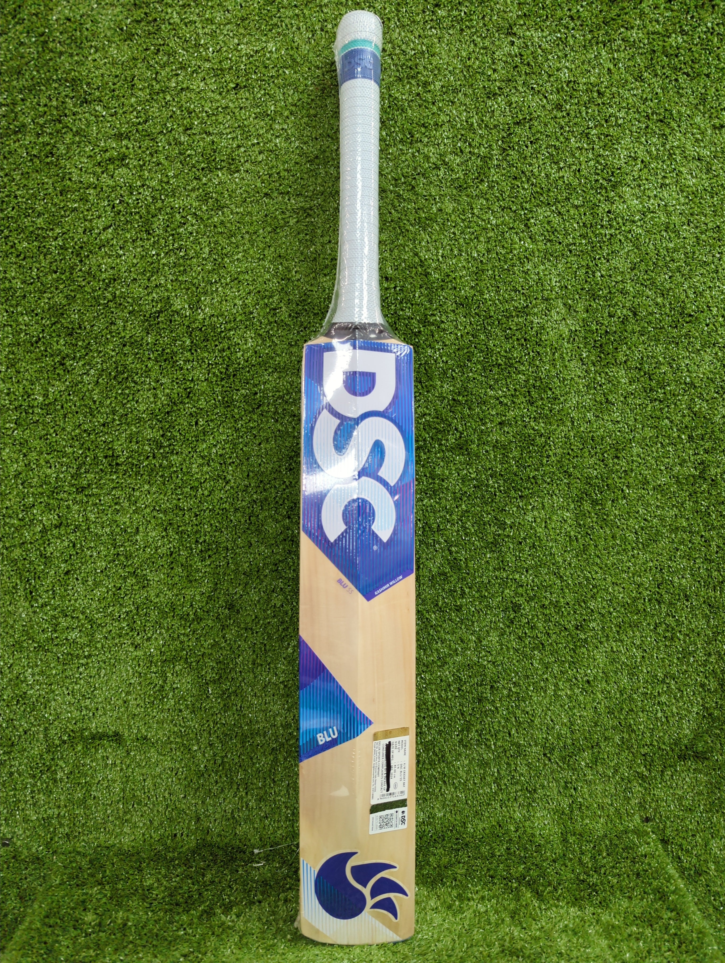 DSC Blu 55 Kashmir Willow Cricket Bat