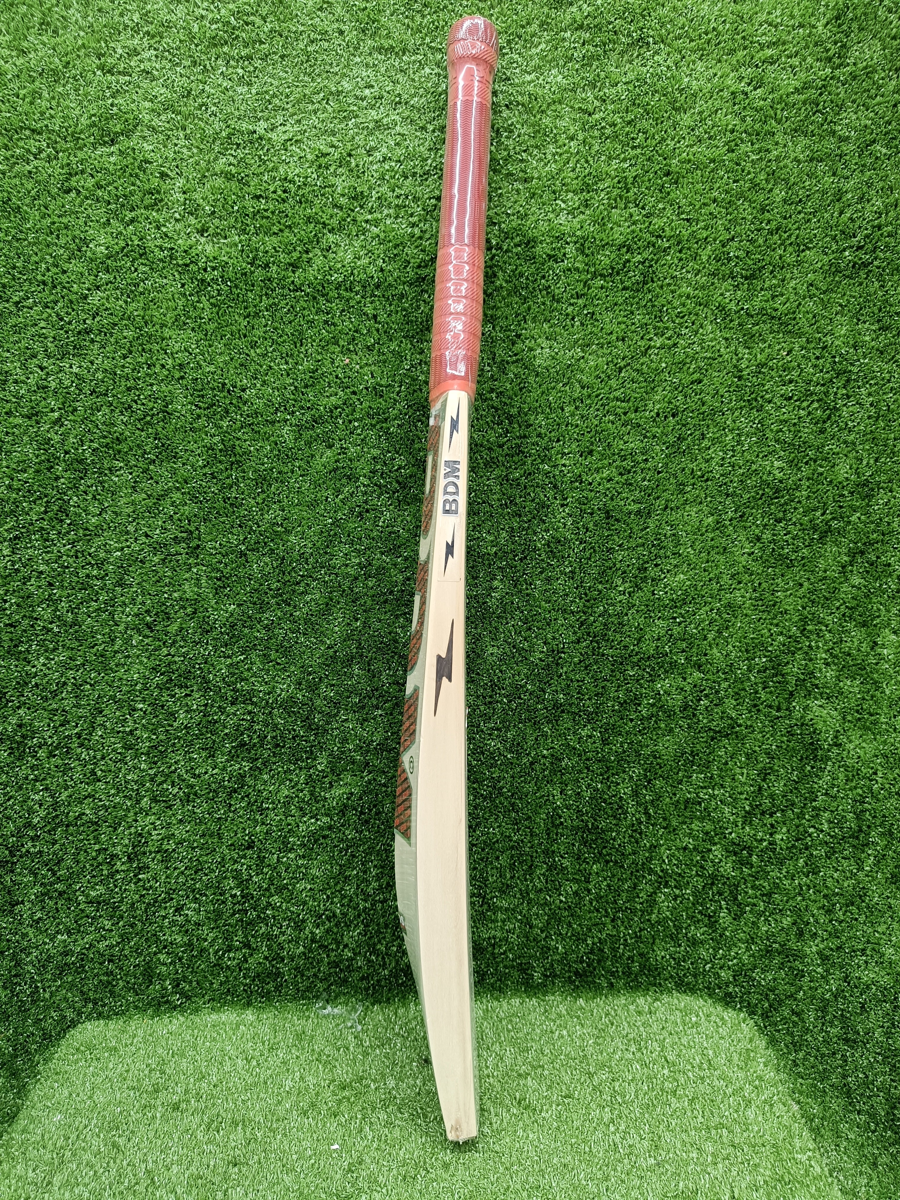 BDM Boss English Willow Cricket Bat