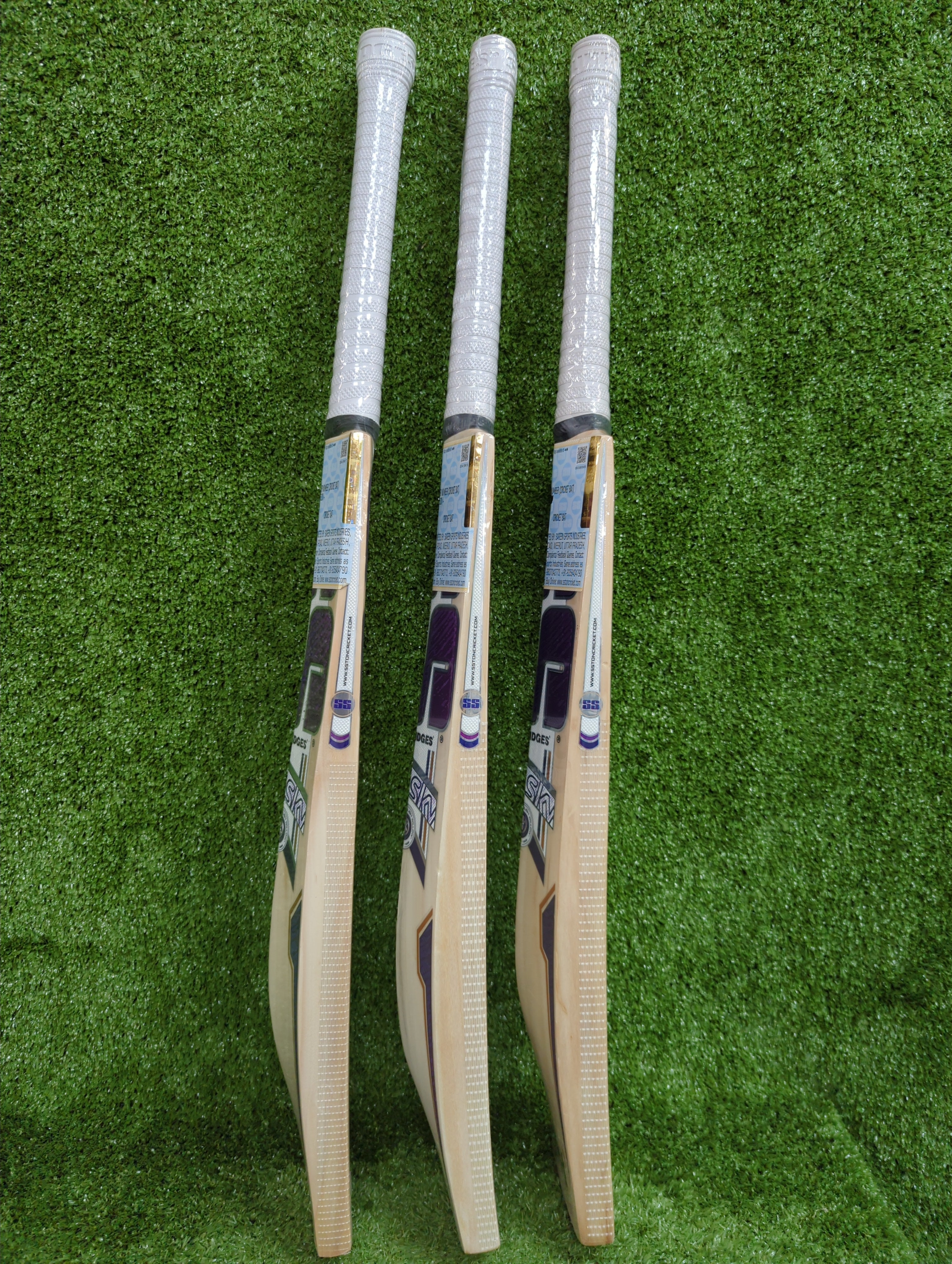 SS Sky Fire Junior / Youth English Willow Cricket Bat