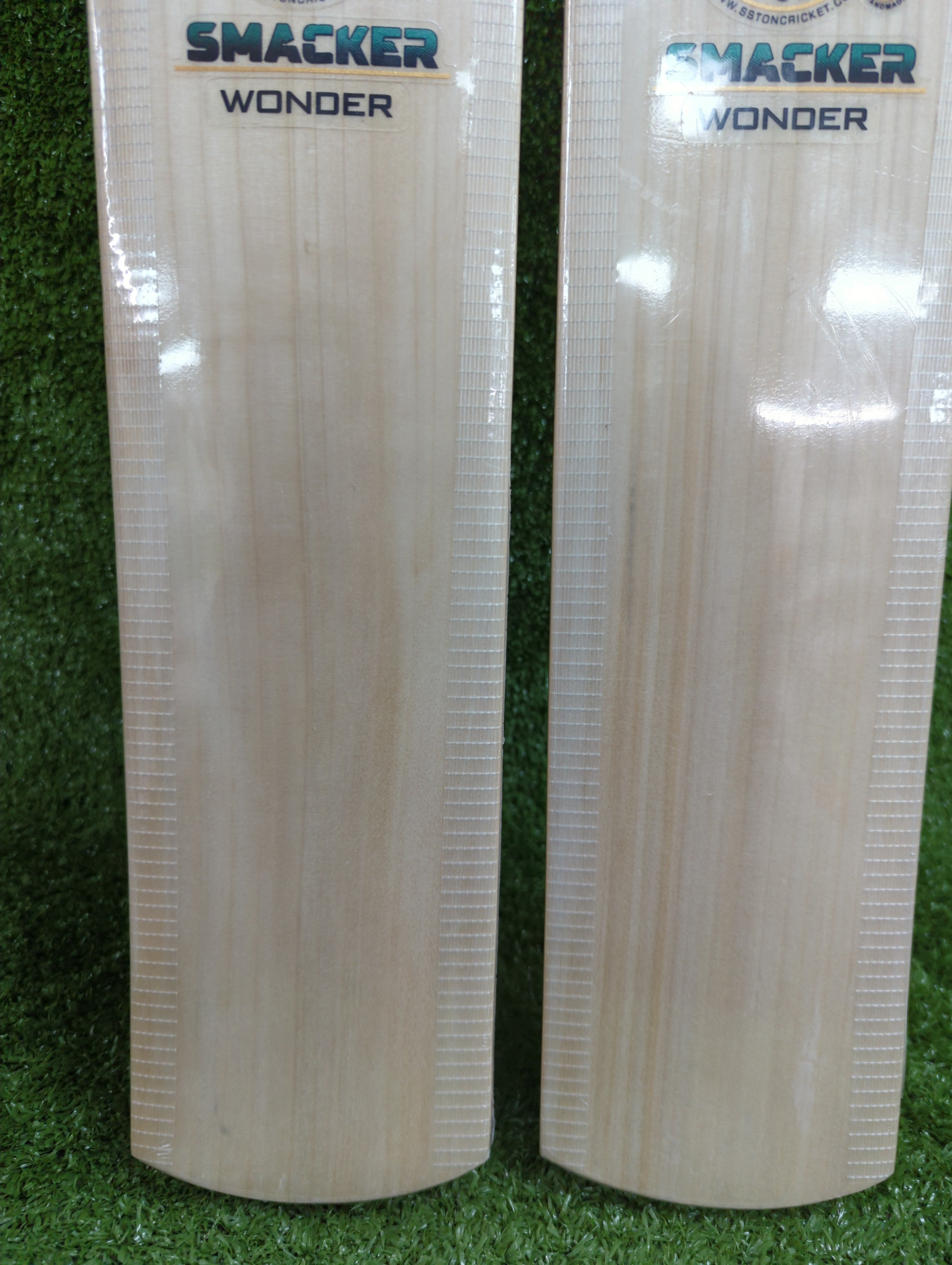 SS GG Smacker Wonder Kashmir Willow Cricket Bat