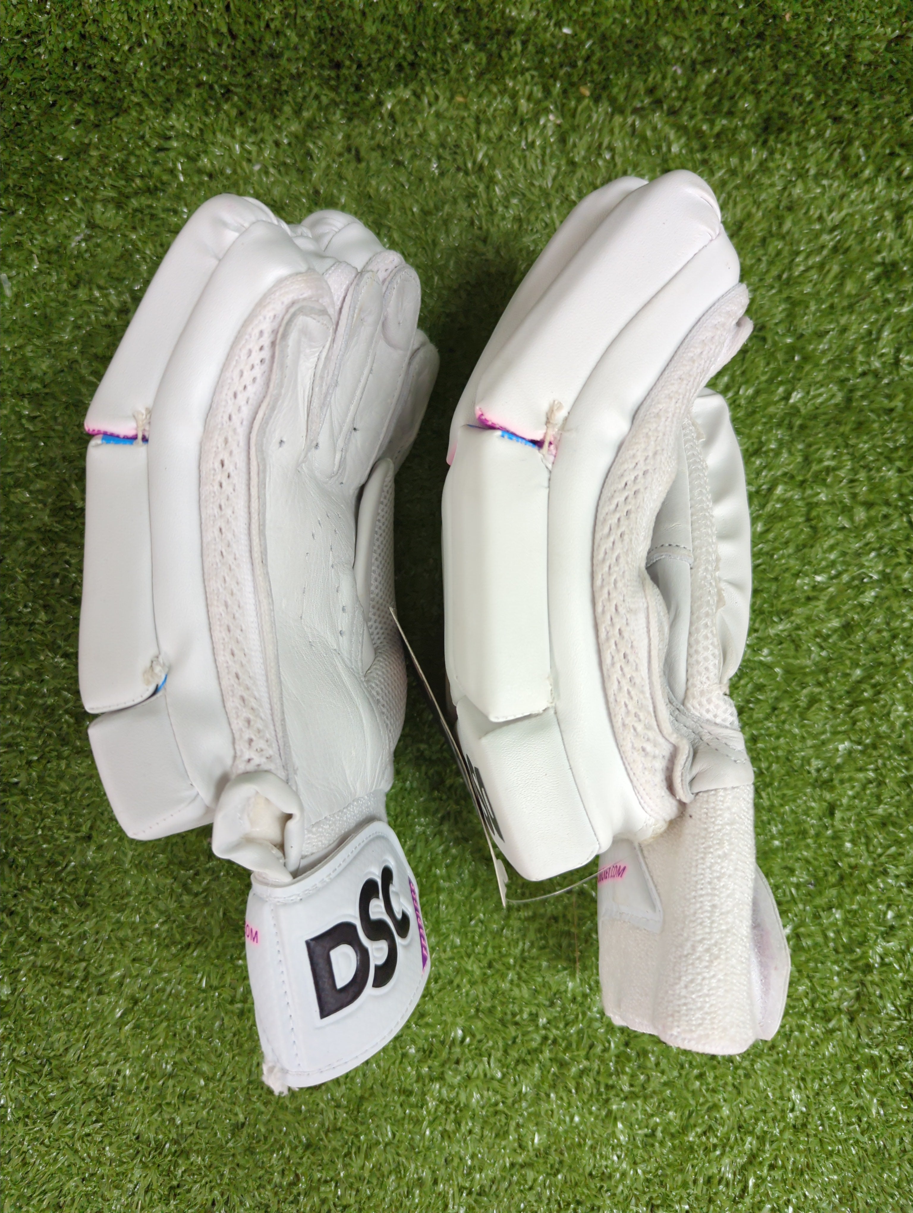 DSC BLU Junior / Youth Cricket Batting Gloves by DSC