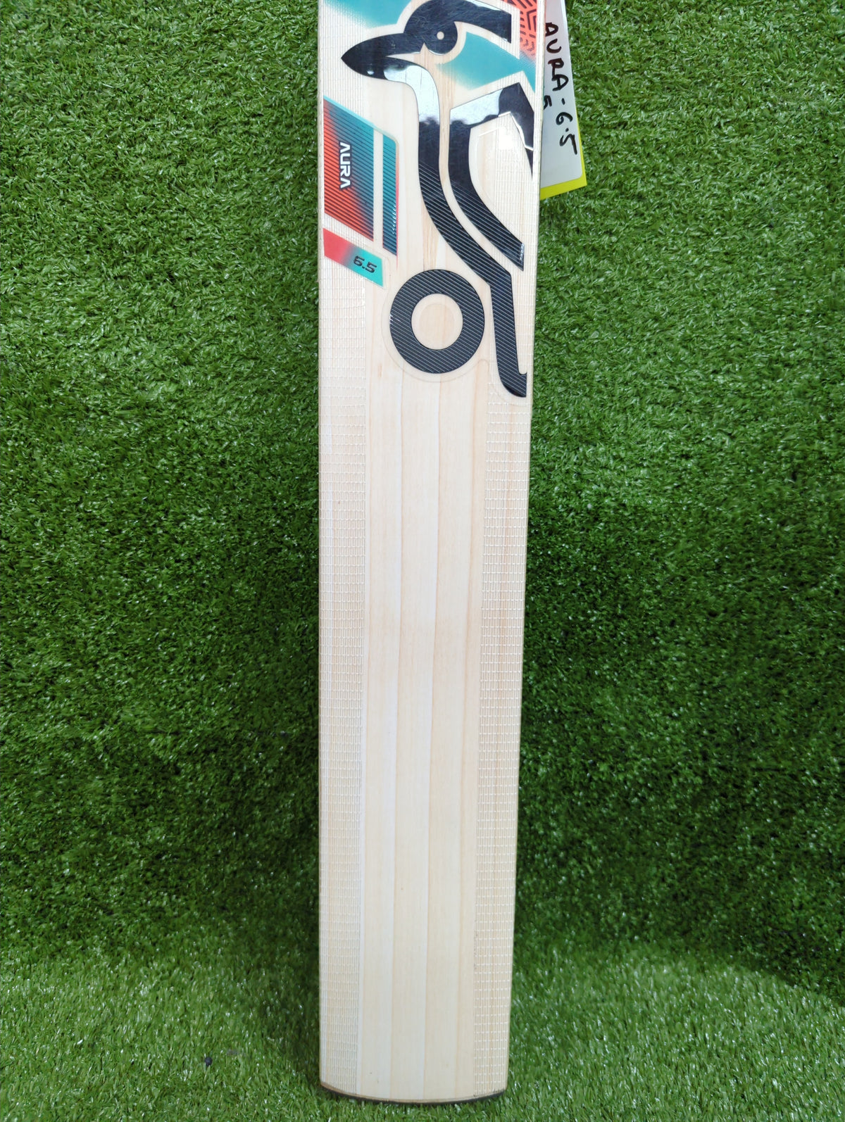 Kookaburra Aura 6.5 Junior / Youth English Willow Cricket Bat Kookaburra