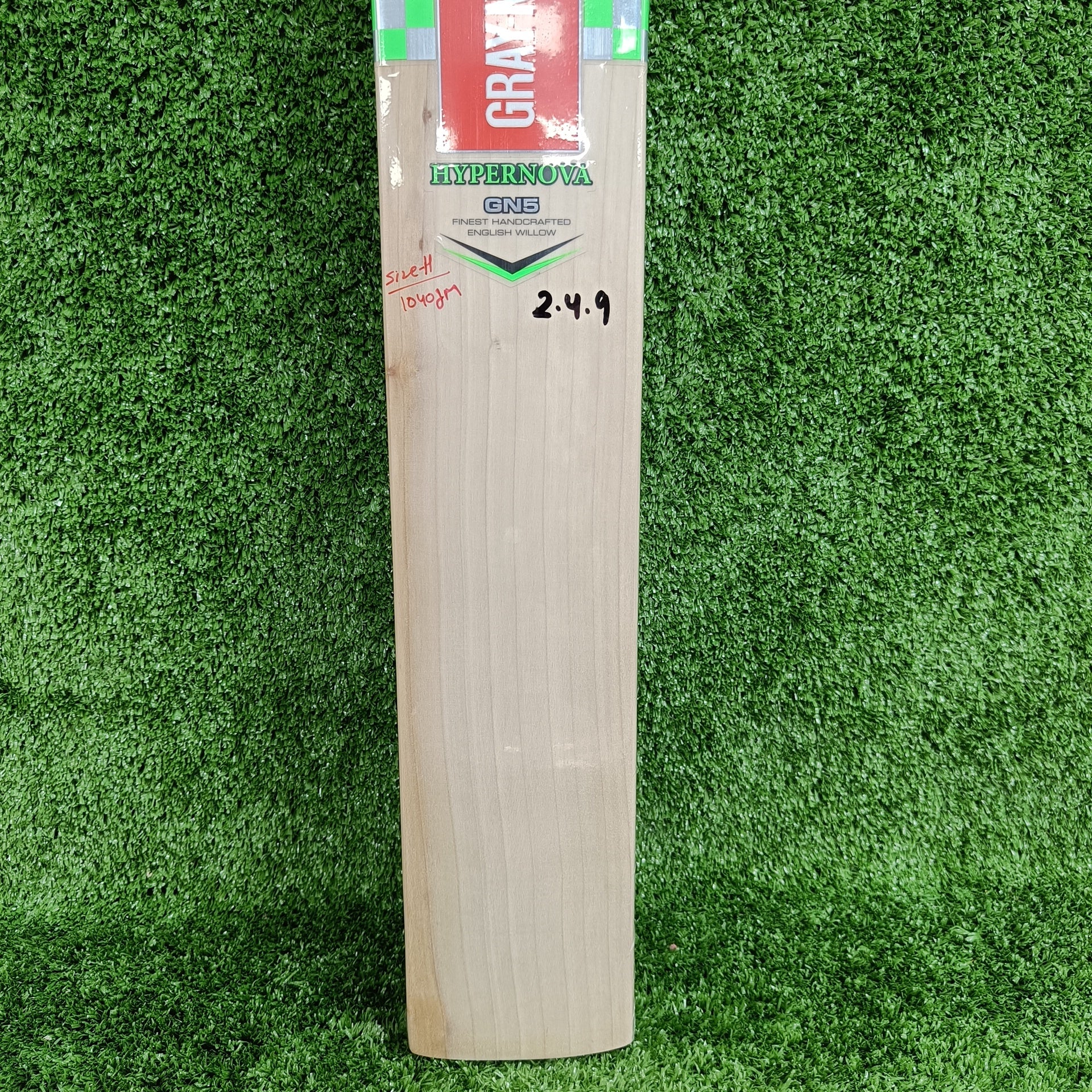 Gray-Nicolls 5 HyperNova Junior / Youth Limited Edition English Willow Cricket Bat