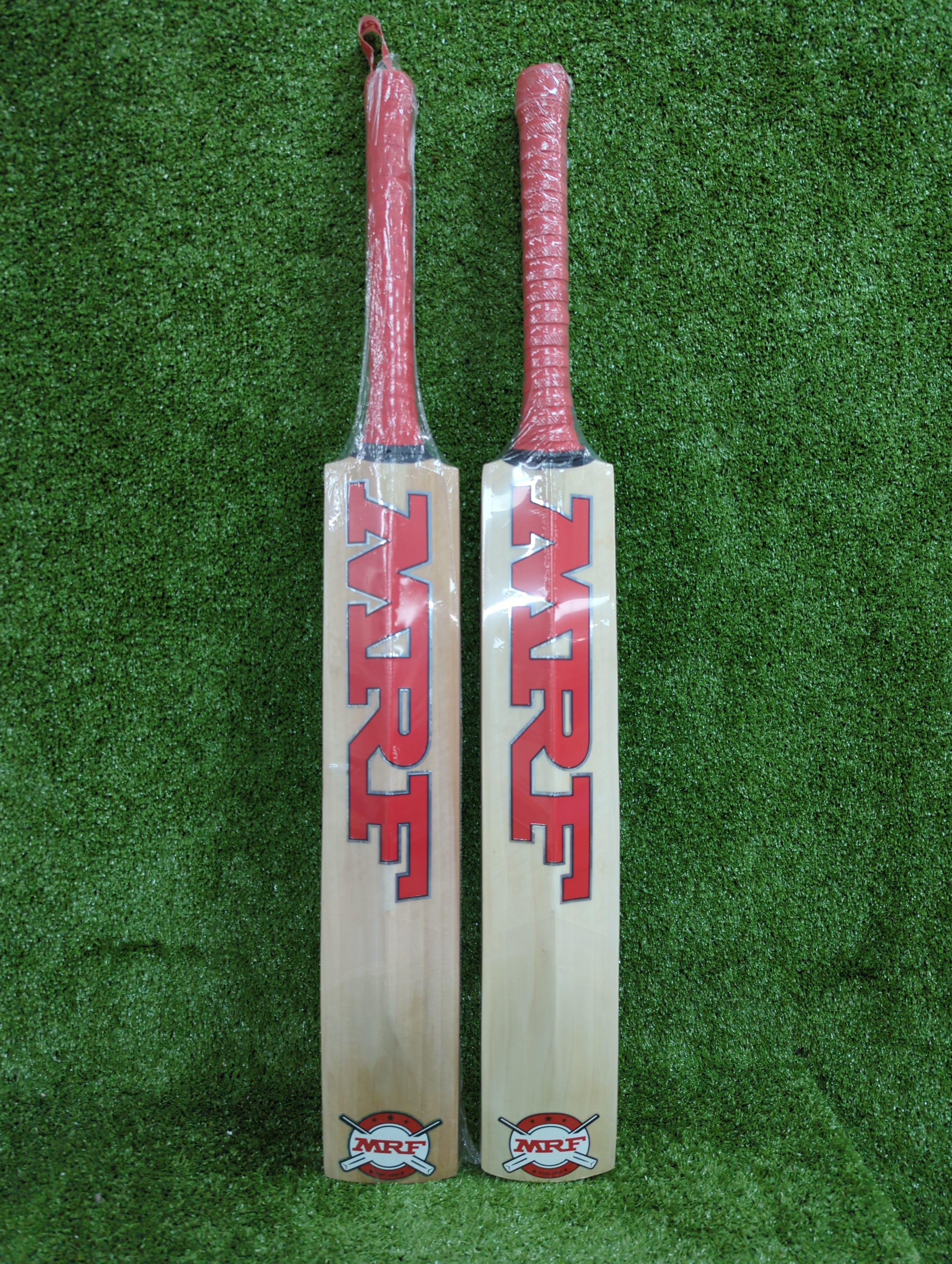 MRF Genius Run Machine VK 18 Cricket Bat English Willow