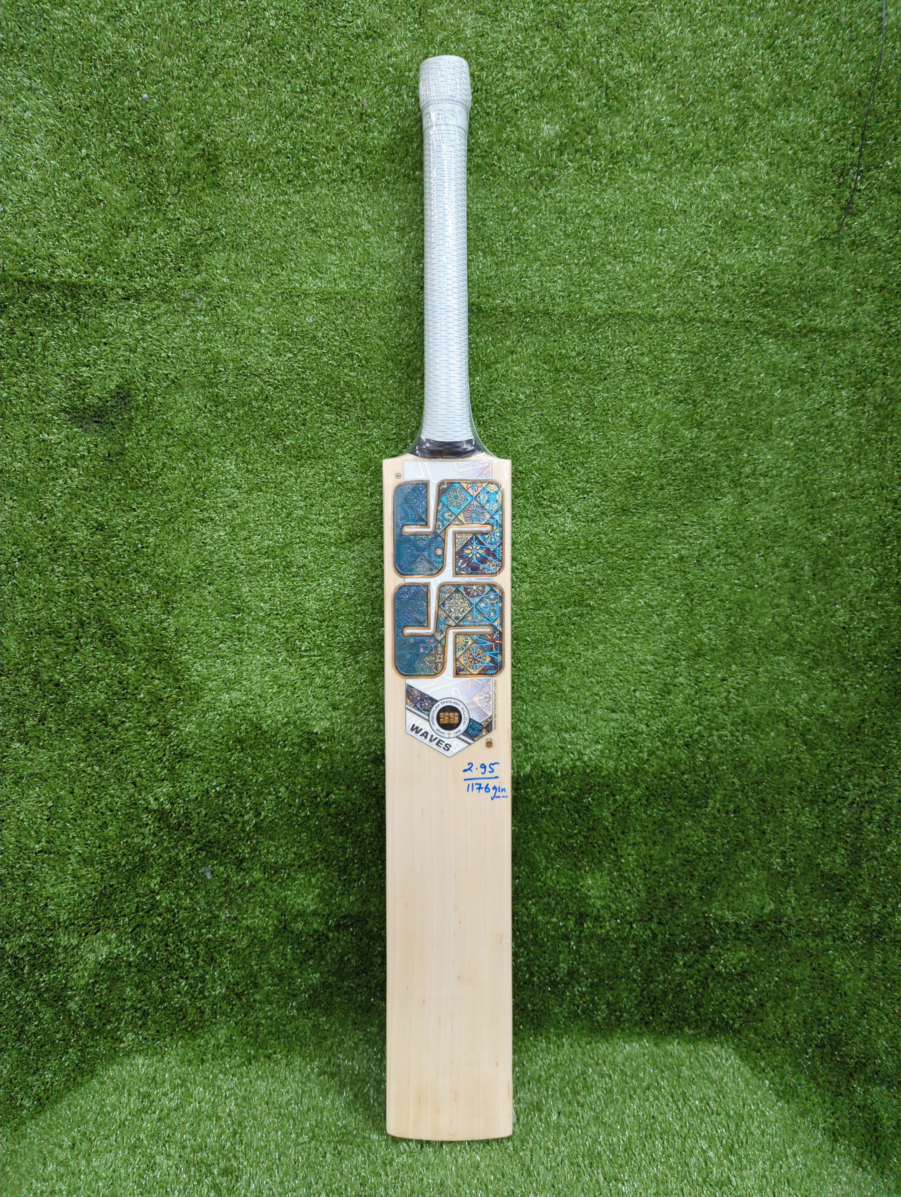 SS Waves English Willow Cricket Bat Short Handle SS