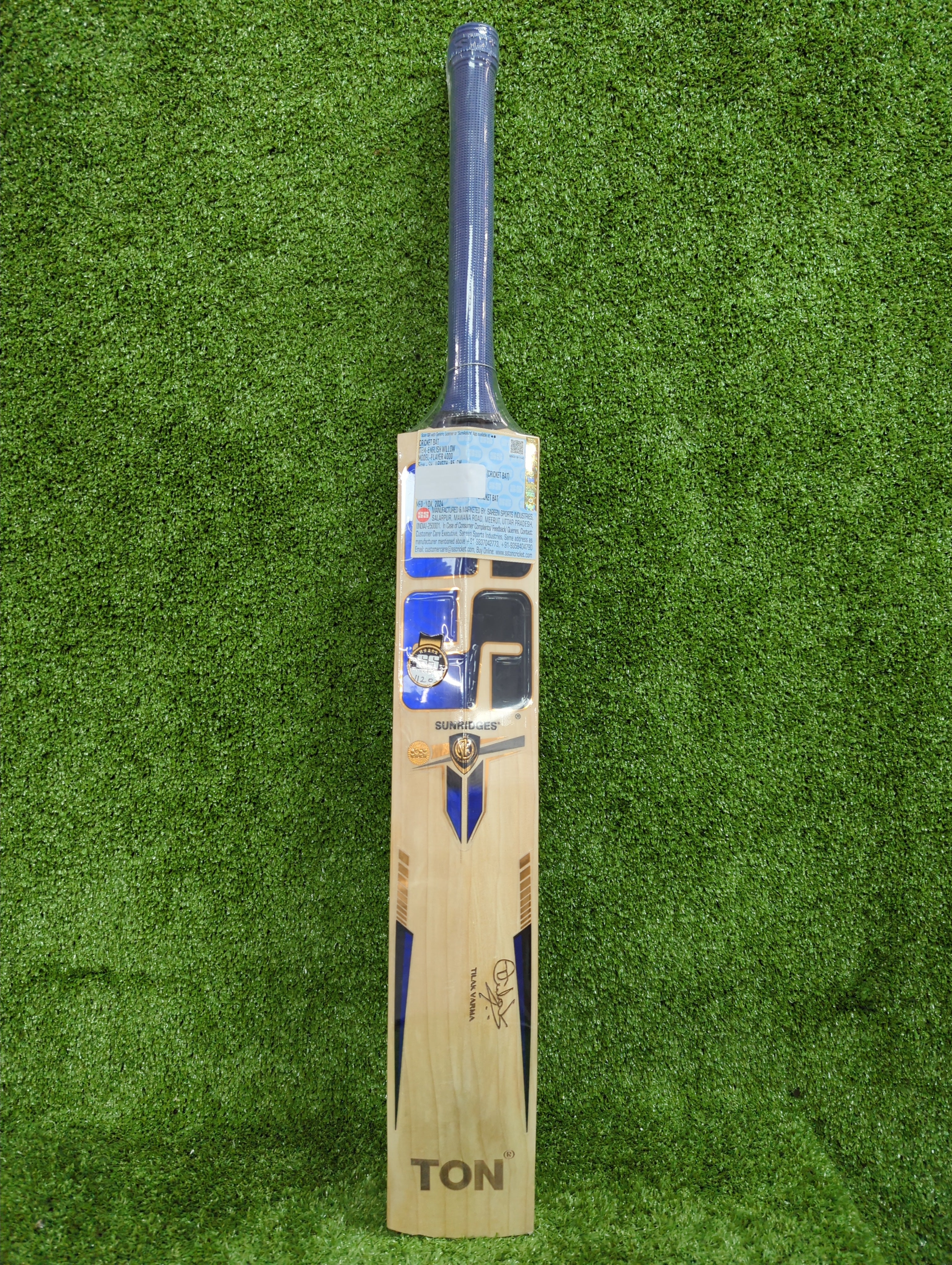 SS Players 4000 English Willow Cricket Bat - Long Blade