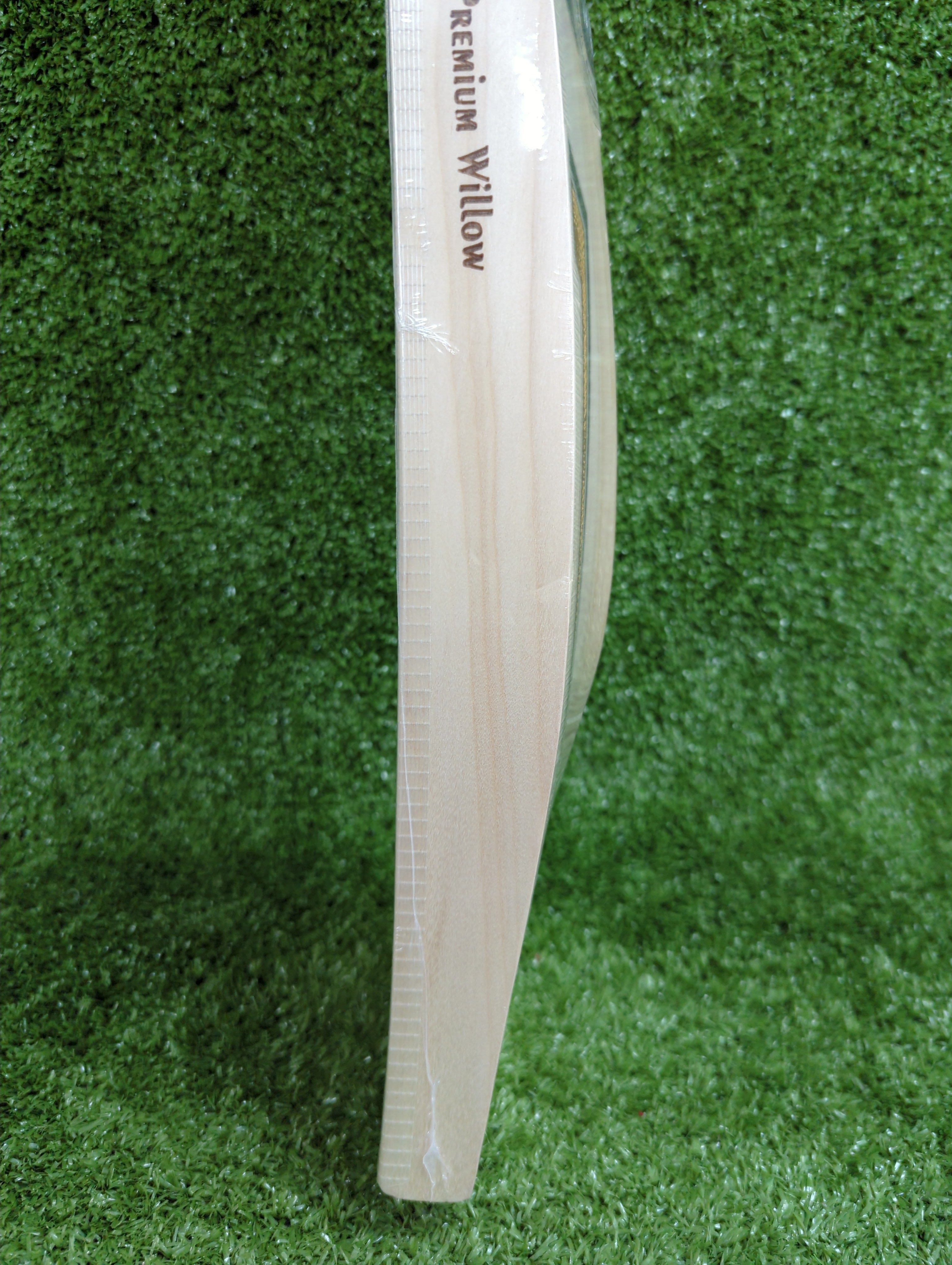 SS DRE RUSS (Andre Russell) Super Premium Kashmir Willow Cricket Bat