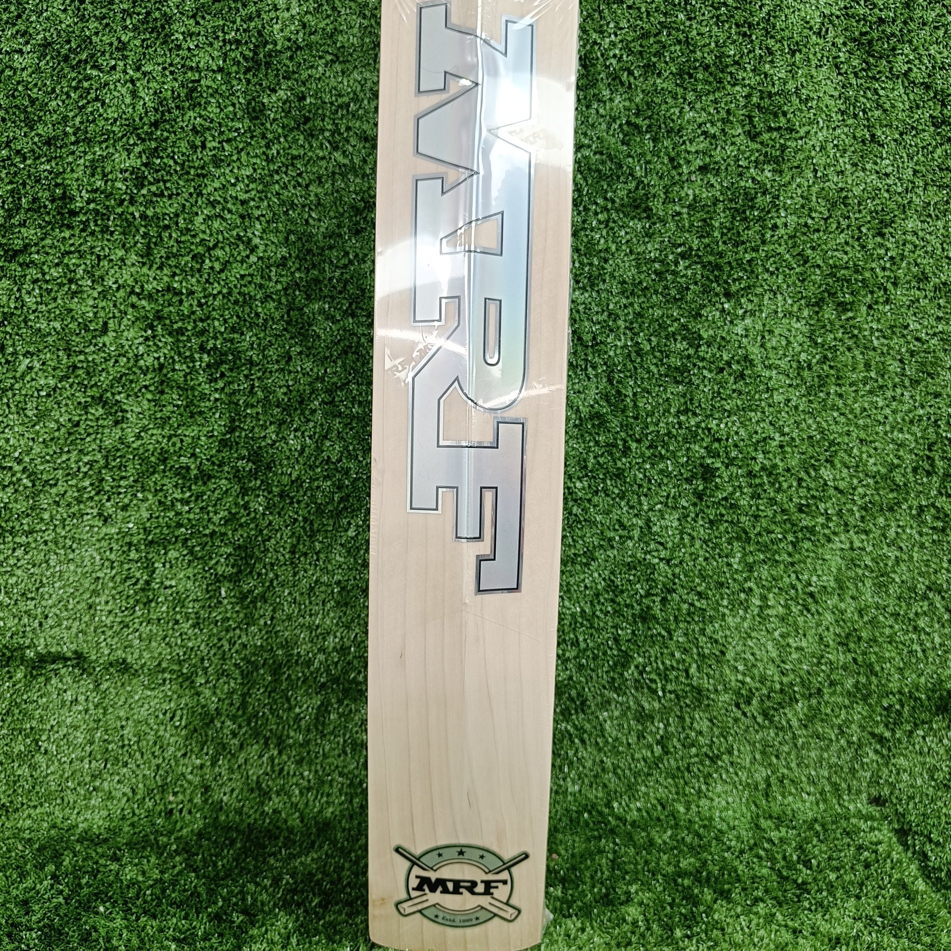 MRF Genius Silver Edition Cricket Bat | 25th Special Anniversary Model