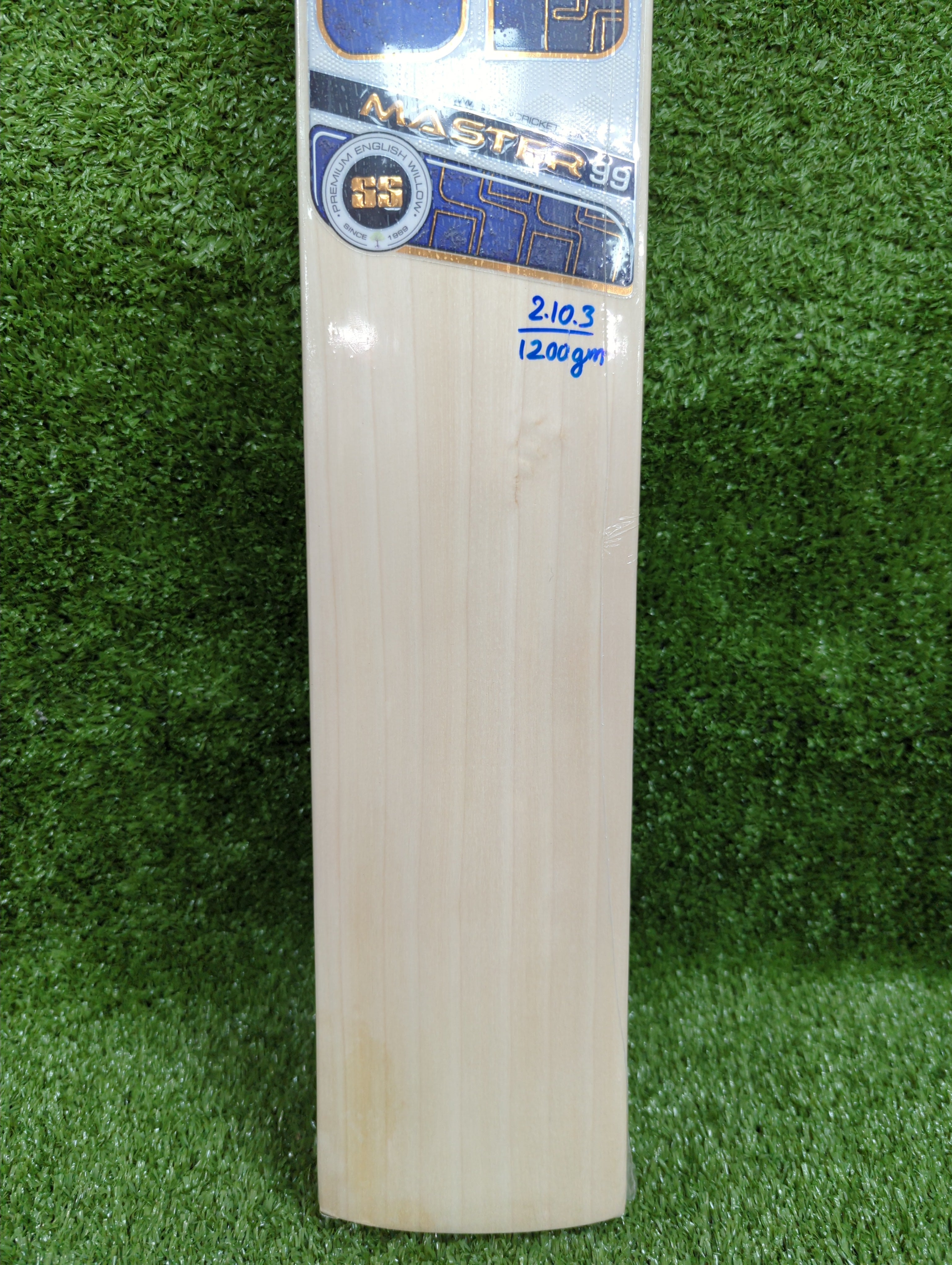 SS Master 99 English Willow Cricket Bat SS