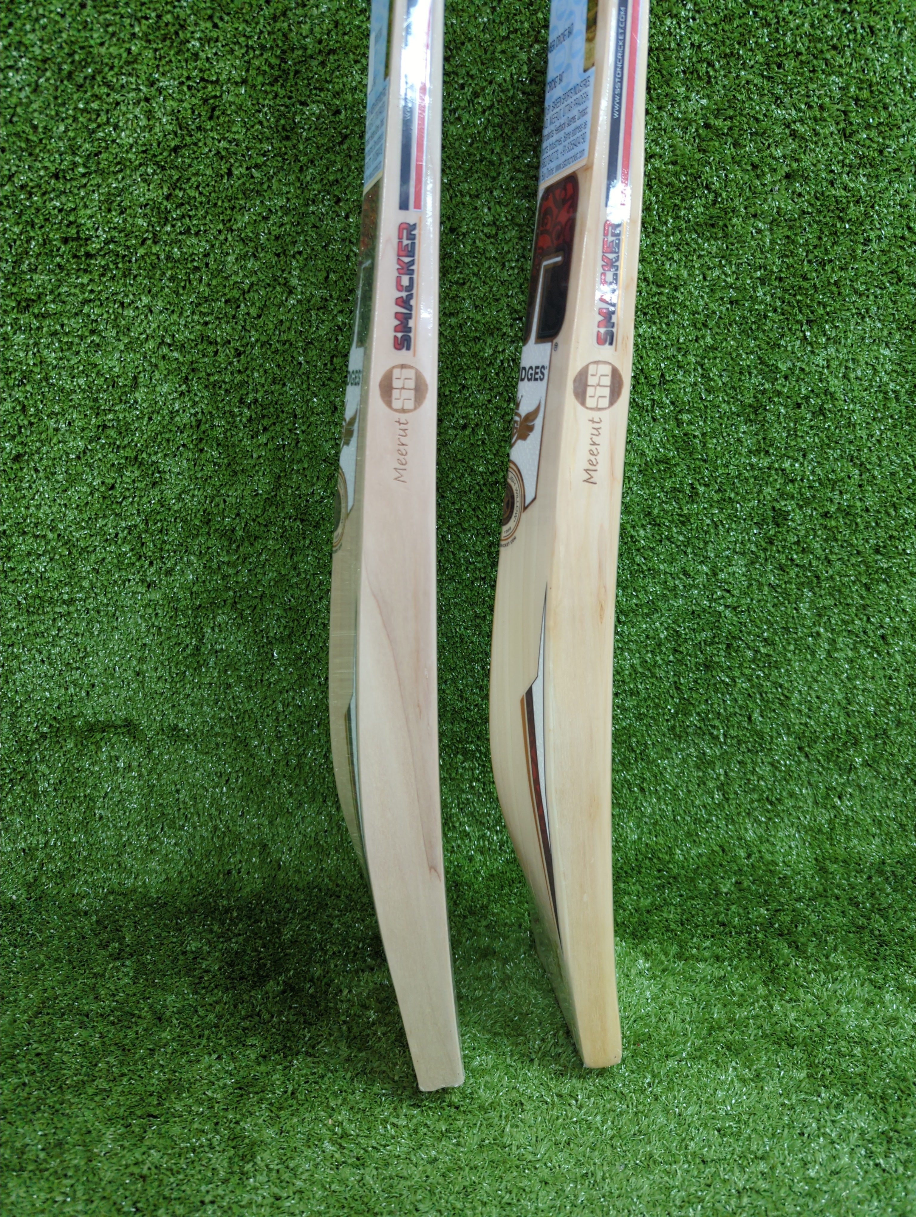 SS GG Smacker Extreme English Willow Cricket Bat