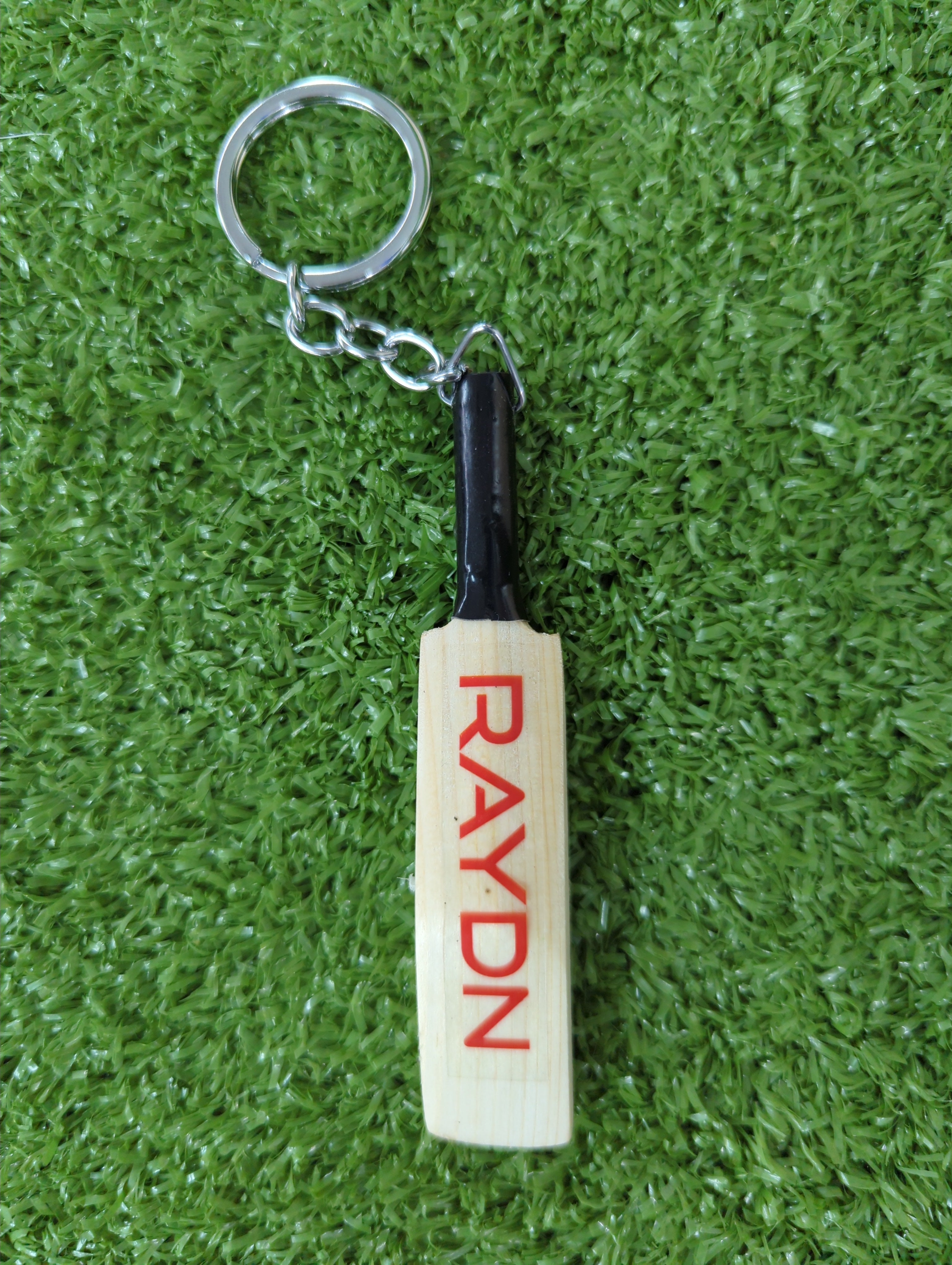 Raydn Cricket Bat Keychain