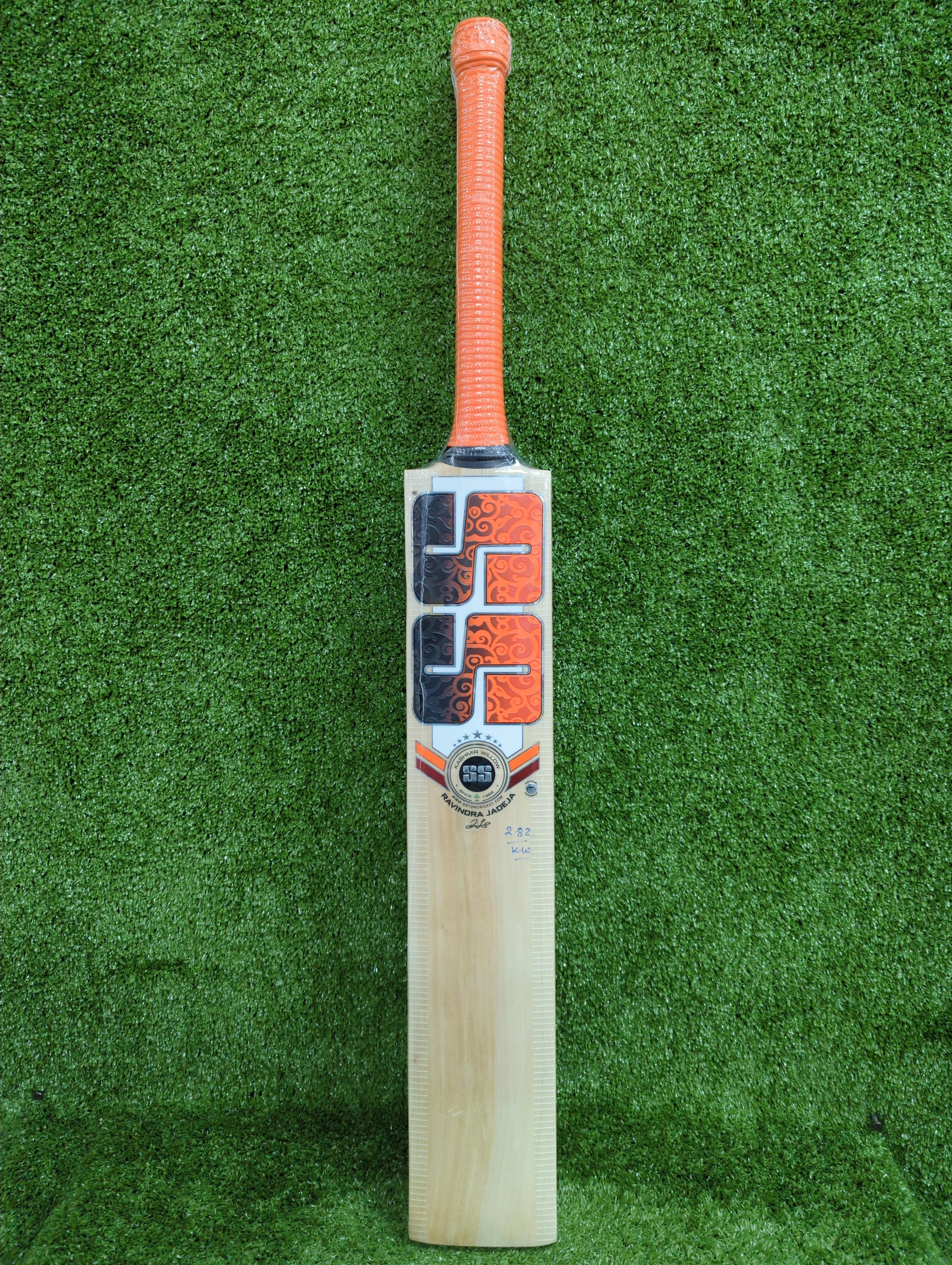 SS Ravindra Jadeja Kashmir Willow Cricket Bat
