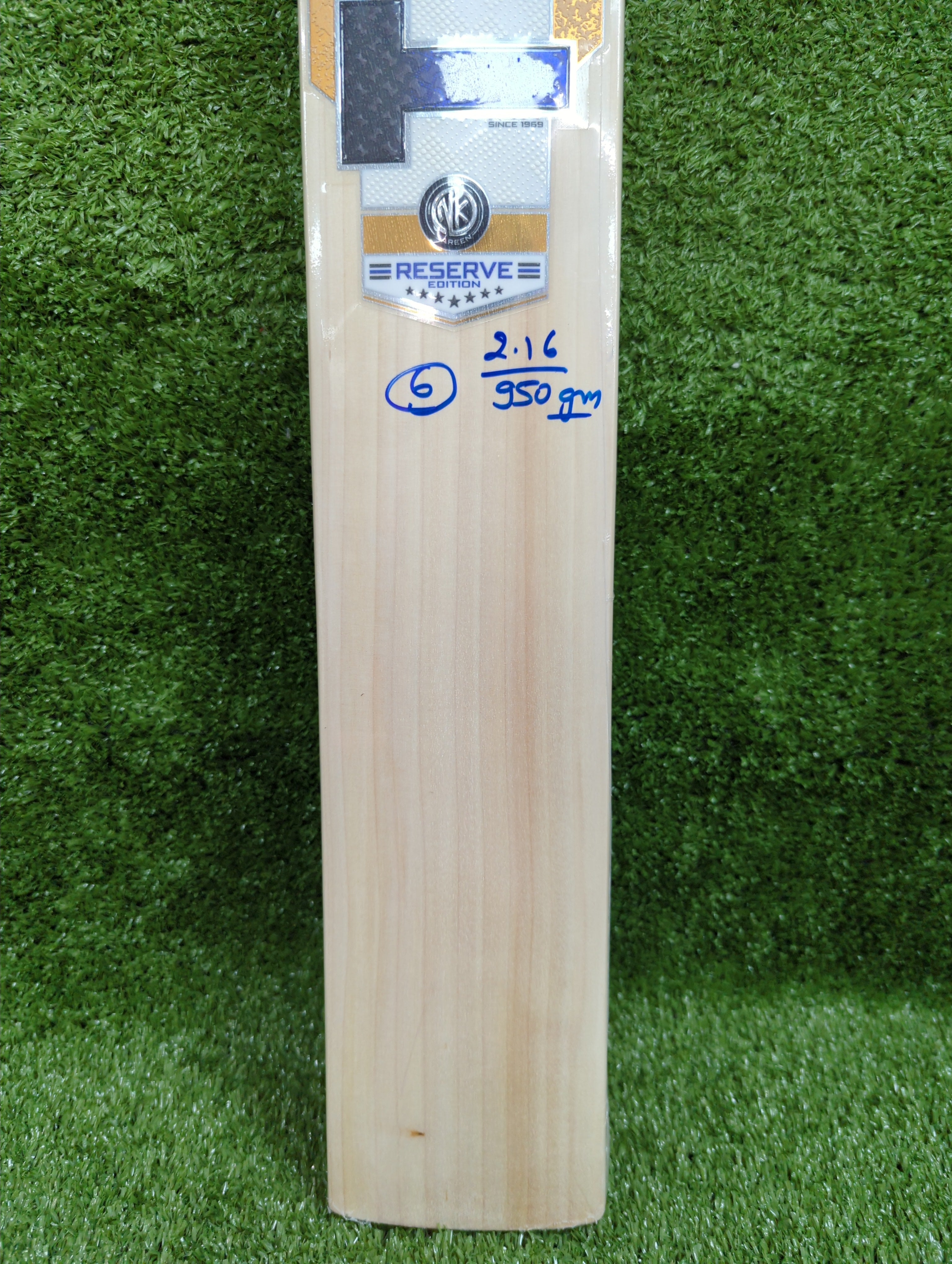 SS Ton Reserve Edition Junior / Youth English Willow Cricket Bat SS