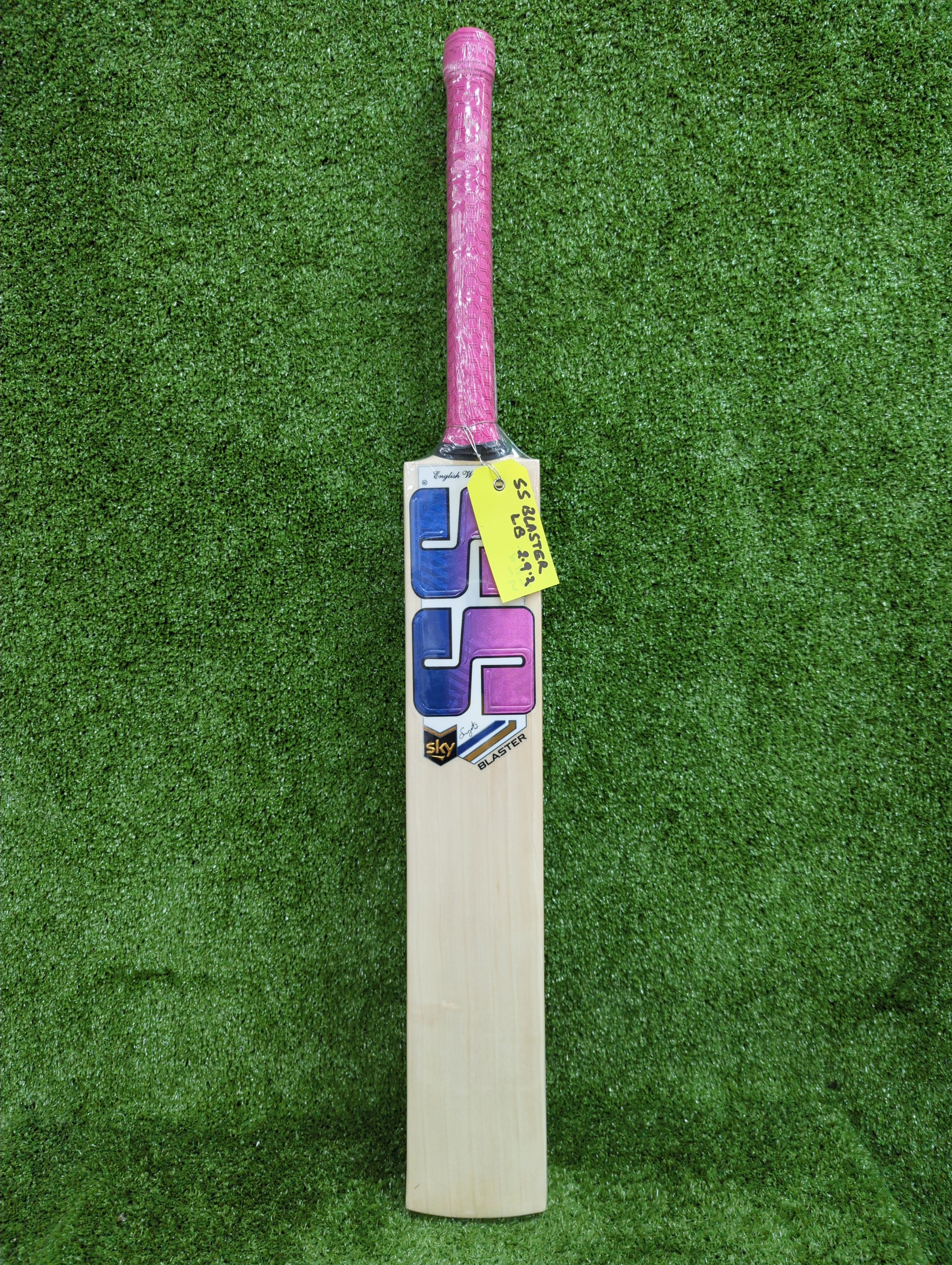 SS Sky Blaster English Willow Cricket Bat - Long Blade