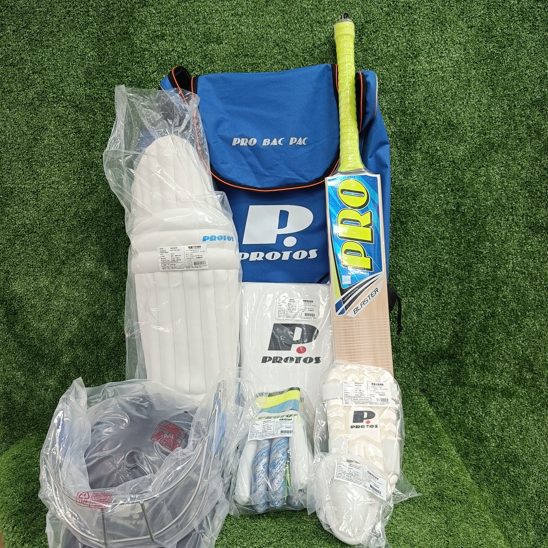 Protos Pro Kashmir Willow Junior / Youth Full Cricket Kit Set with Helmet