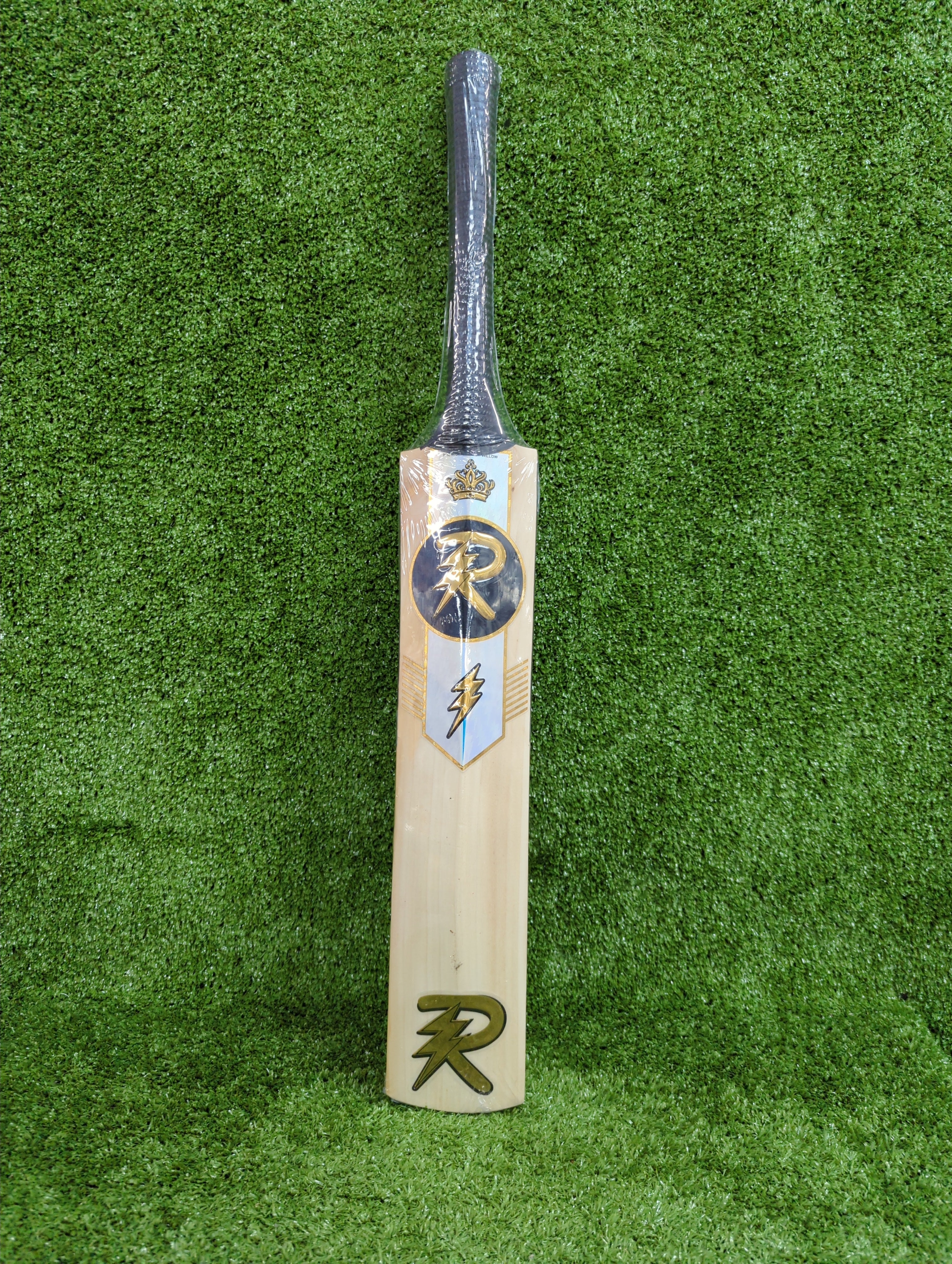 Raydn Gold Junior / Youth Premium English Willow Cricket Bat - PRE KNOCKED