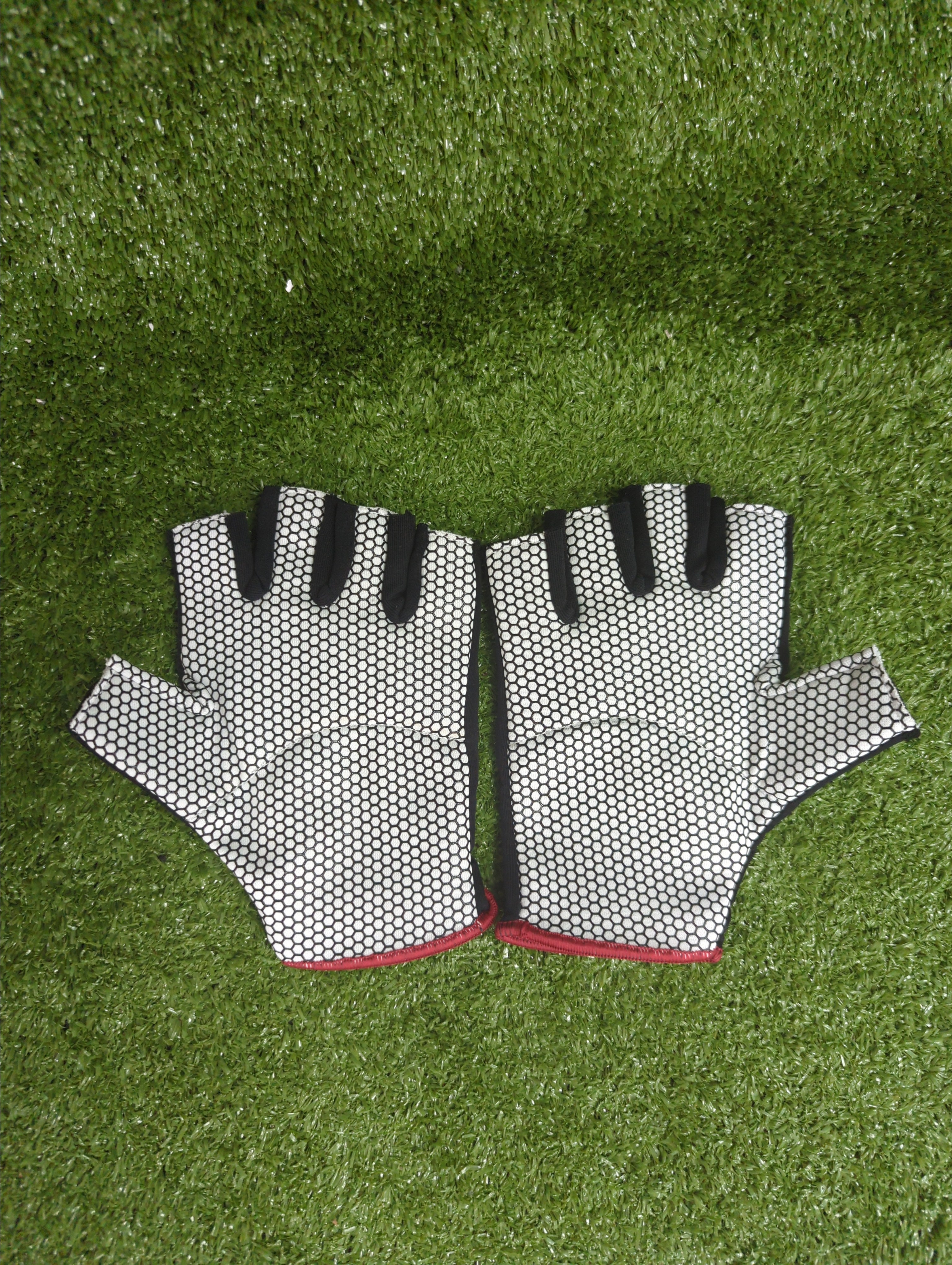 SS Player Adult Cricket Catching/Fielding Gloves