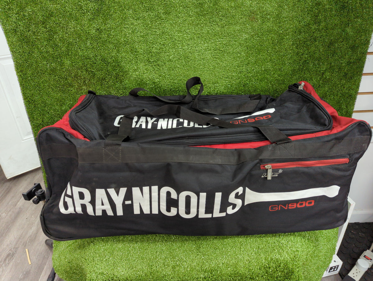 Gray-Nicolls 900 Wheelie Cricket Kit Bag GN