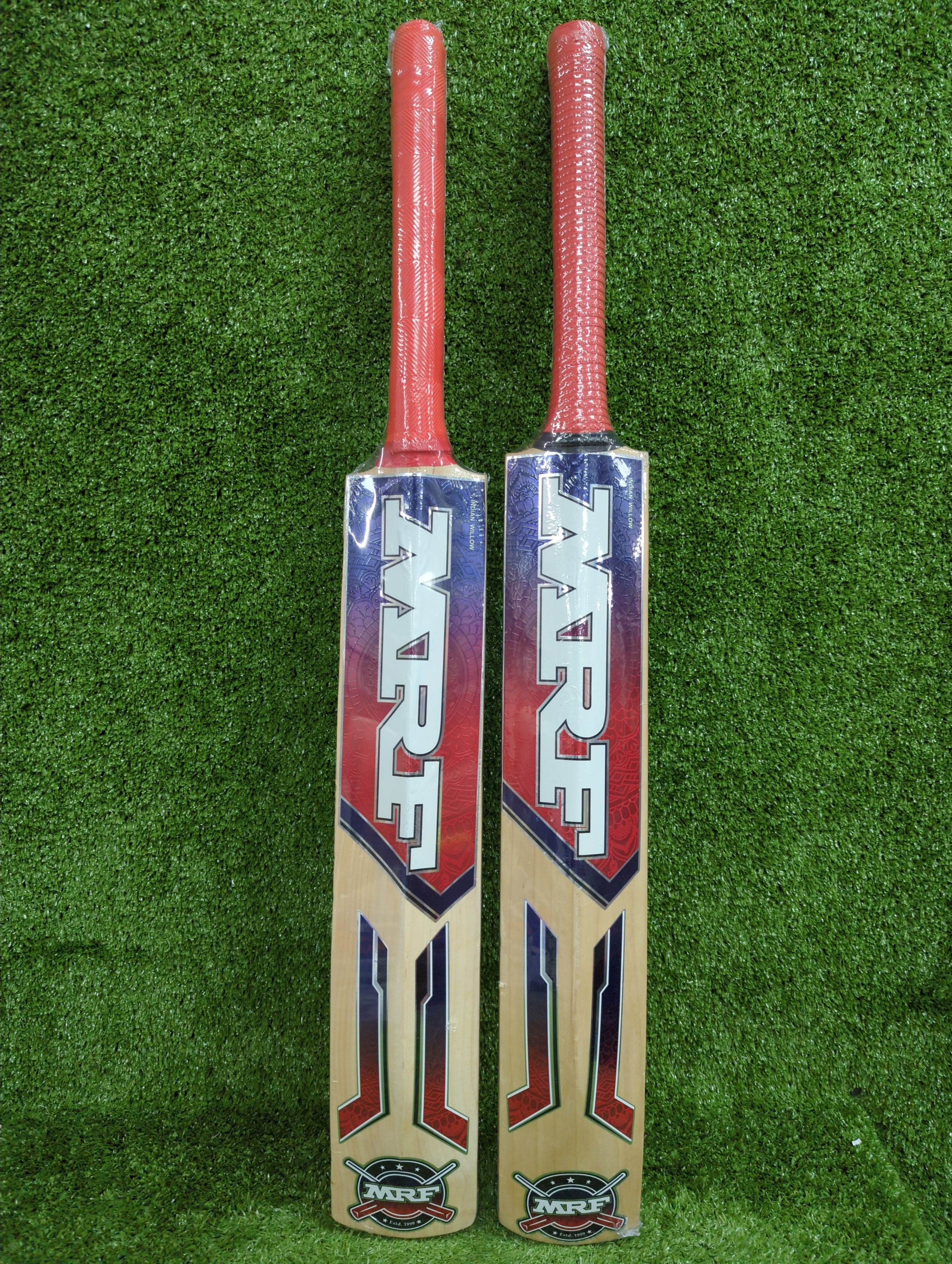 MRF Prodigy VK18 Kashmir Willow Junior Bat
