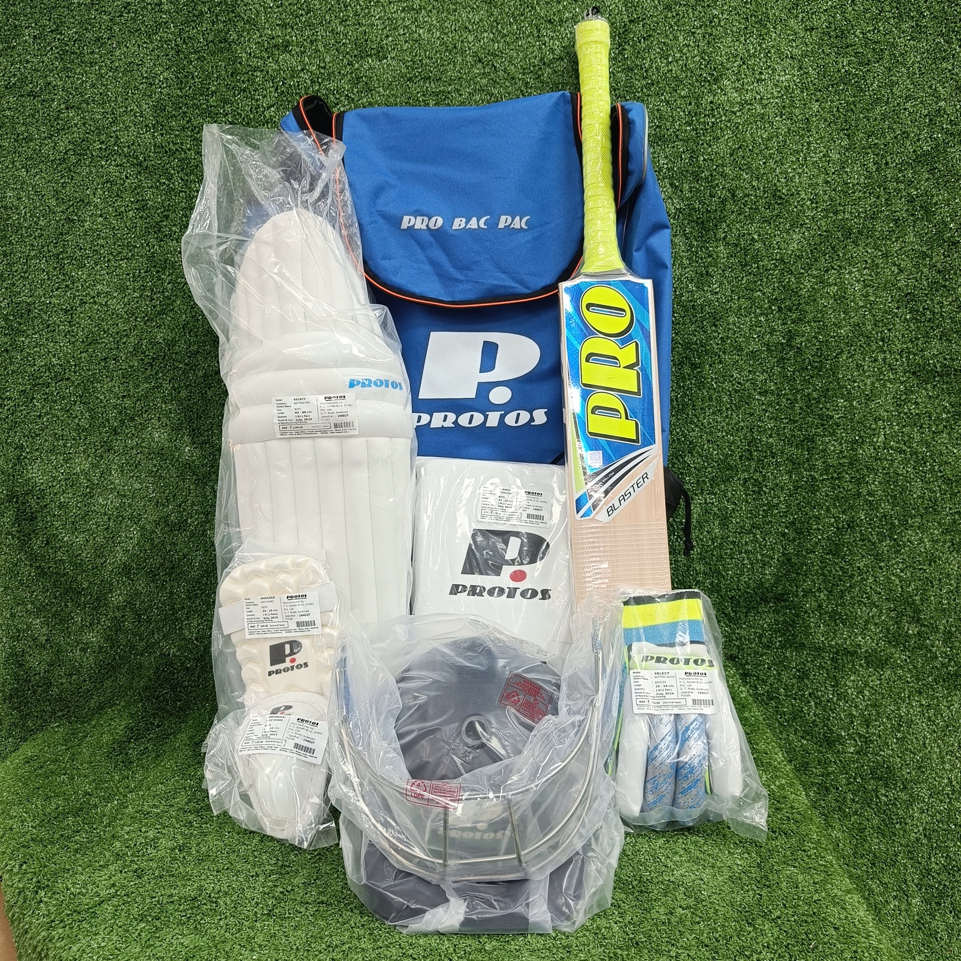 Protos Pro Kashmir Willow Junior / Youth Full Cricket Kit Set with Helmet