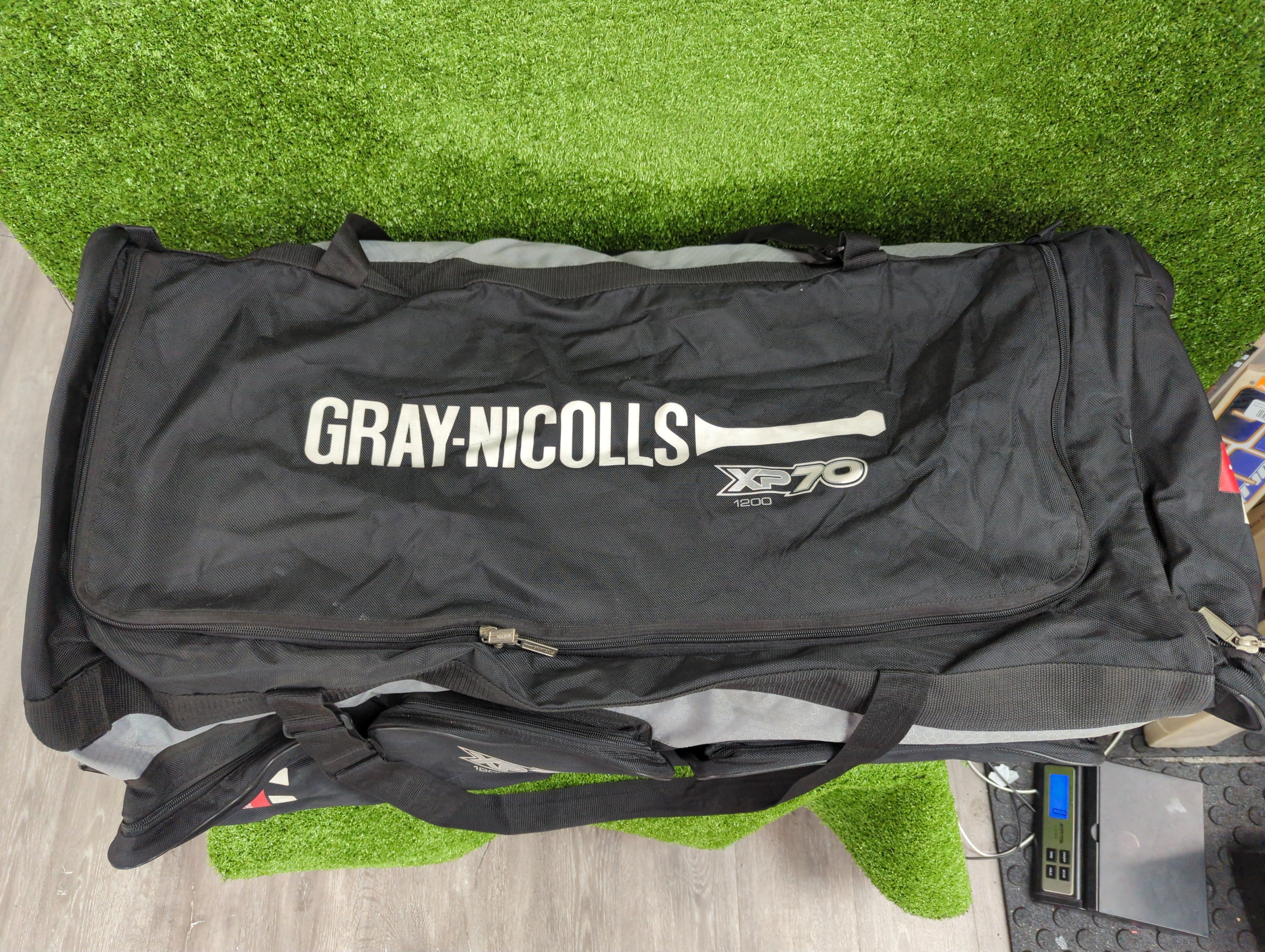Gray-Nicolls XP70 1200 Wheele Cricket Kit Bag GN