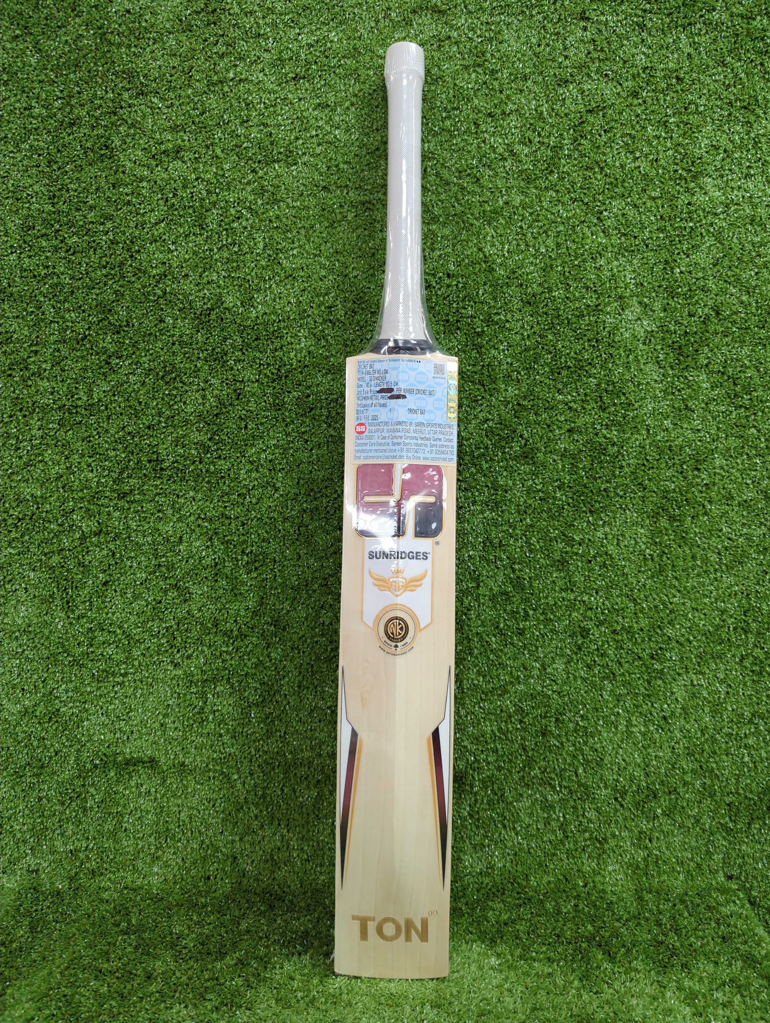 SS GG Smacker Junior / Youth Cricket Bat (Red Sticker)