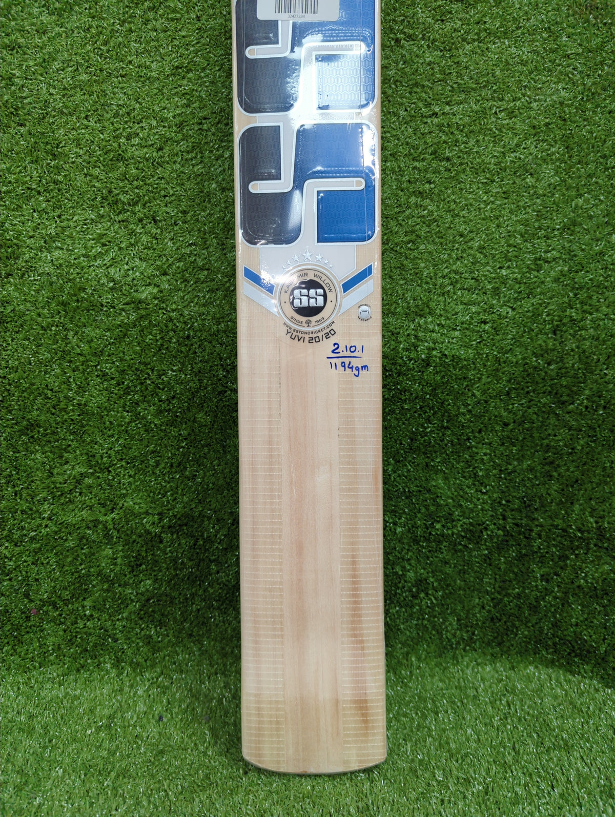 SS Yuvi 20/20 Kashmir Willow Cricket Bat SS
