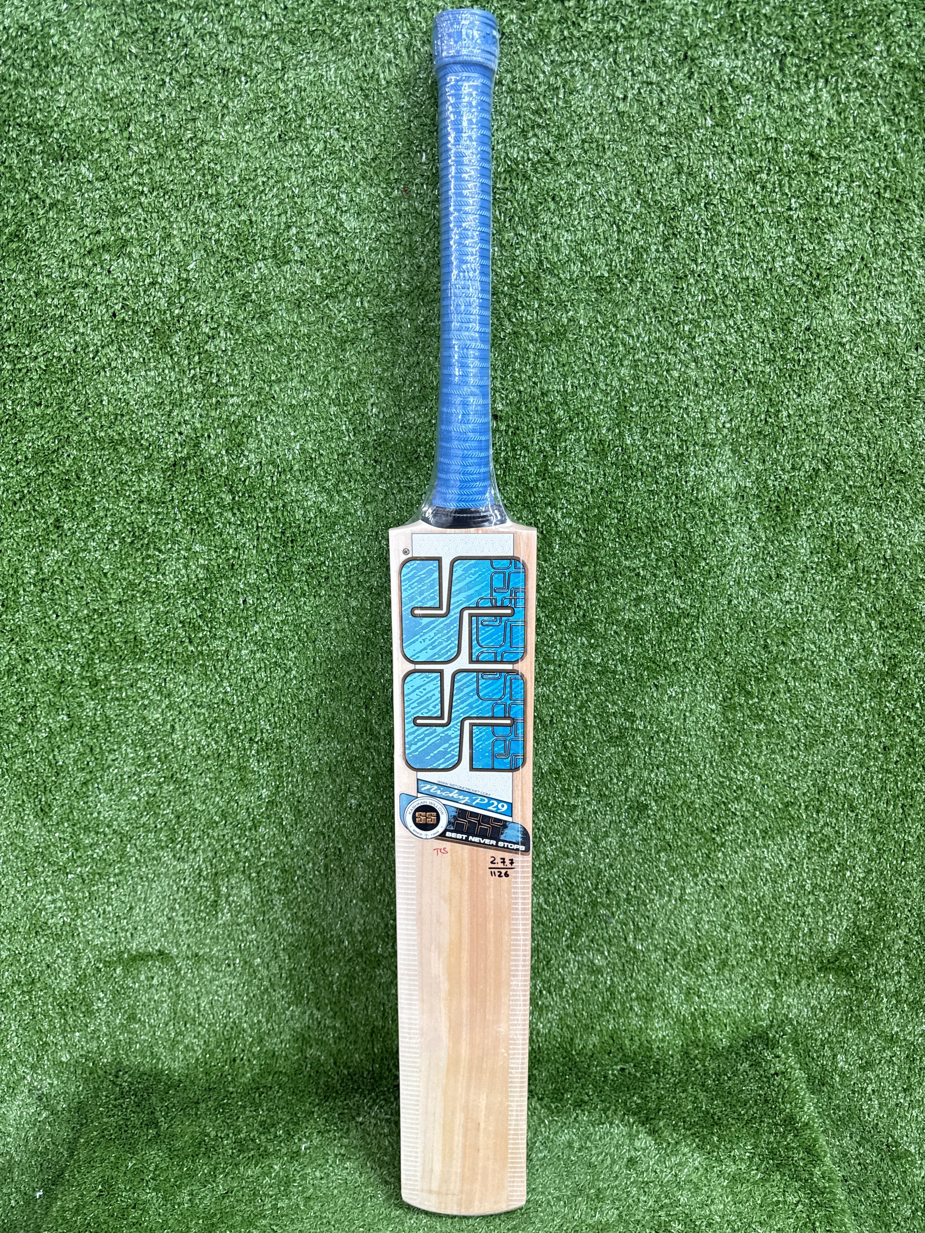 Full front face of the SS Nicky P29 Long Handle Grade 1 Kashmir Willow Cricket Bat.