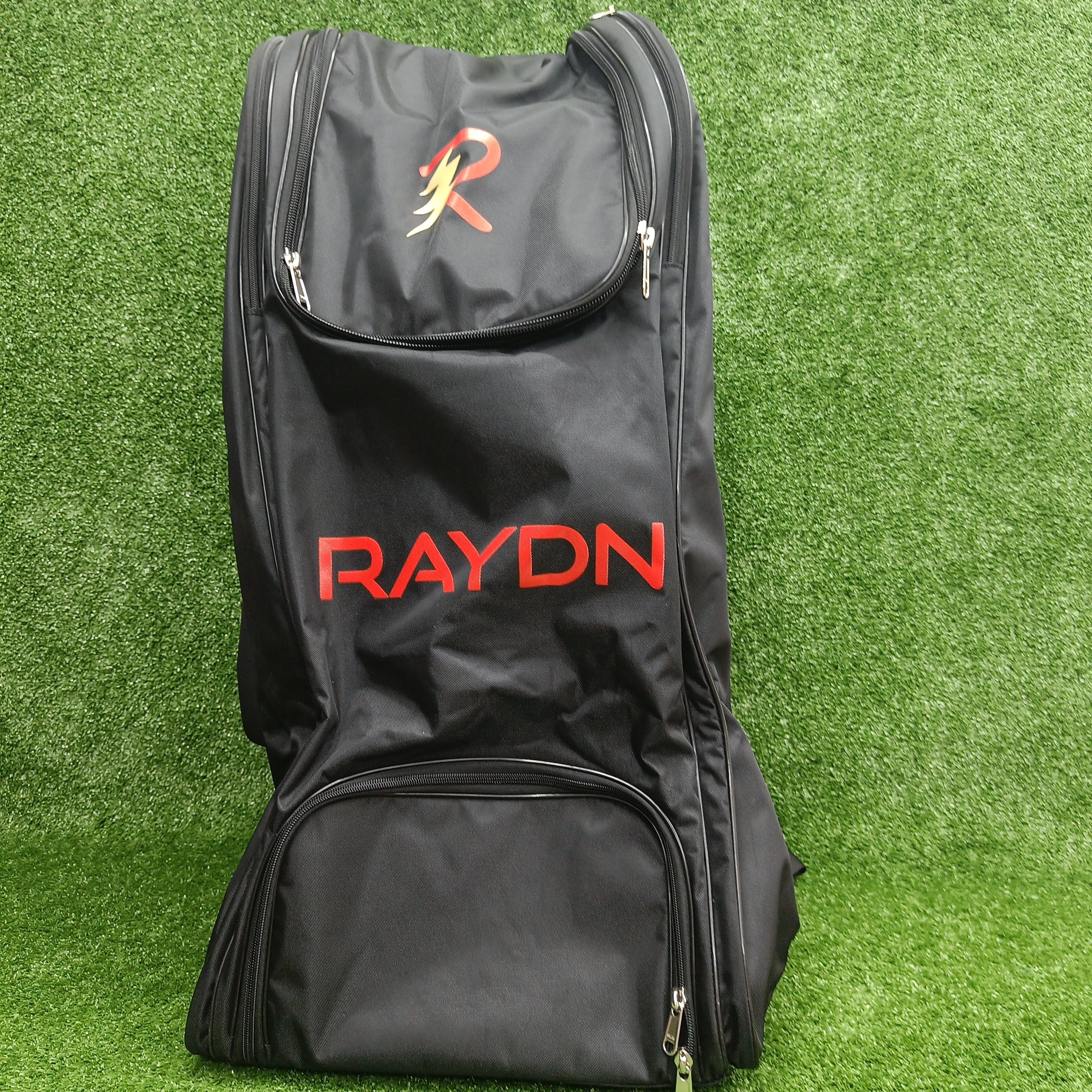 Raydn Plus Wheelie Senior Cricket Kit Bag